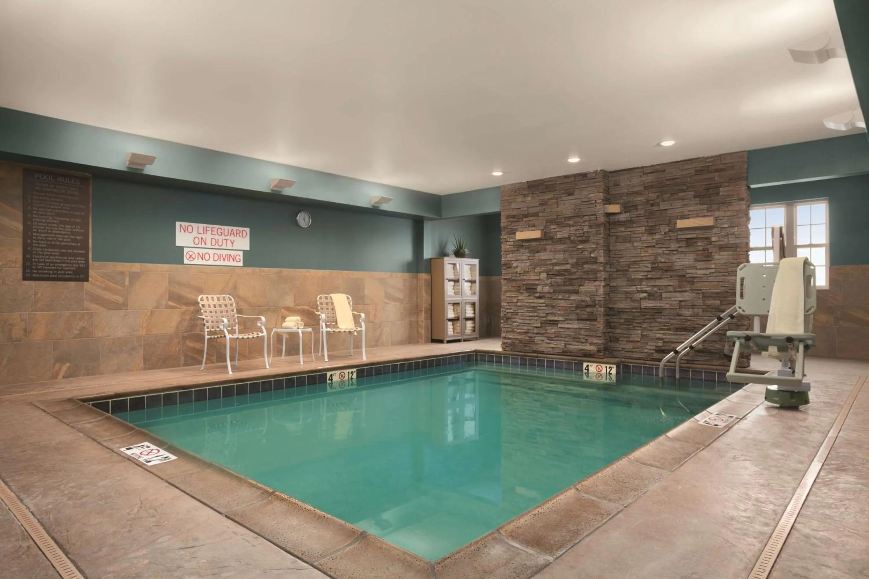 Swimming pool in Hyatt House Minot- North Dakota