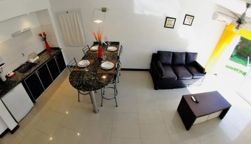 Dining Area in Pilar Apart Hotel