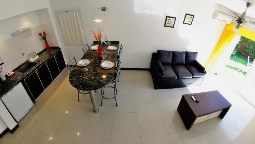 Dining Area in Pilar Apart Hotel