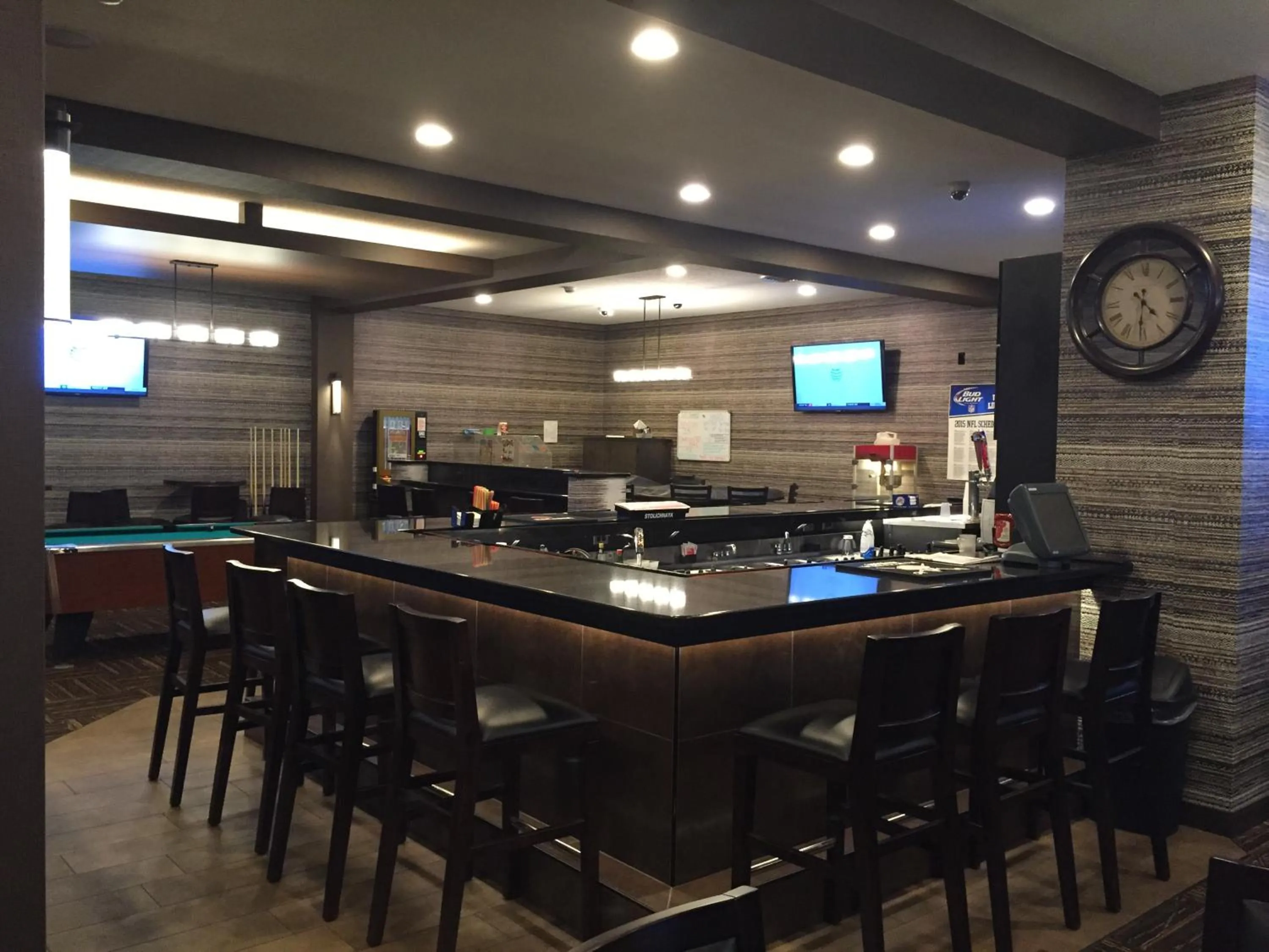Lounge or bar in Ramada by Wyndham Grand Forks