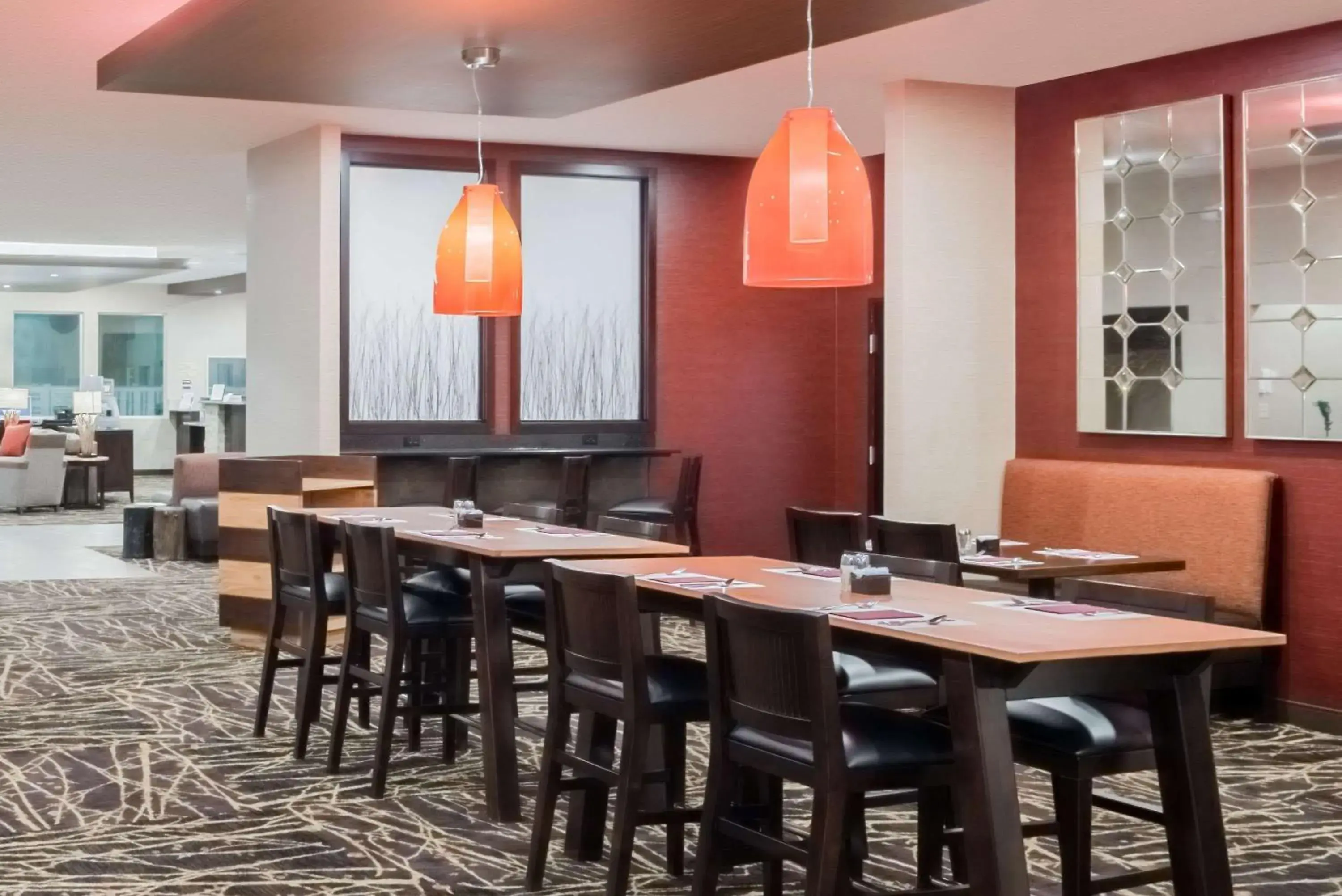Restaurant/places to eat in Ramada by Wyndham Grand Forks Restaurant/places to eat in Ramada by Wyndham Grand Forks