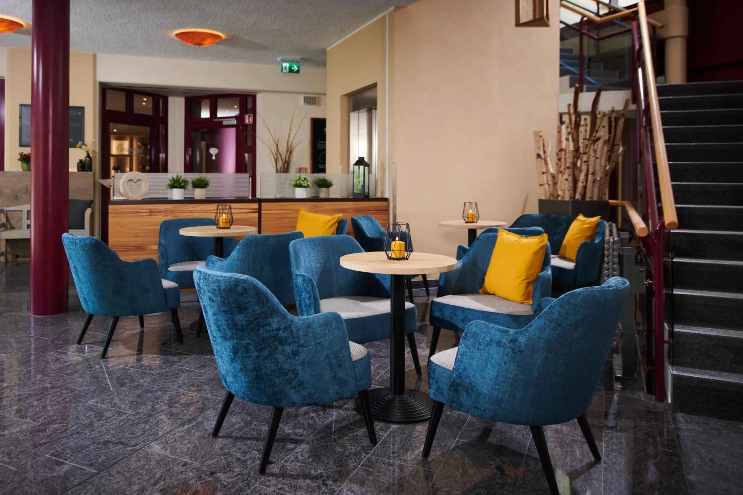 Lobby or reception in Parkhotel Neustadt