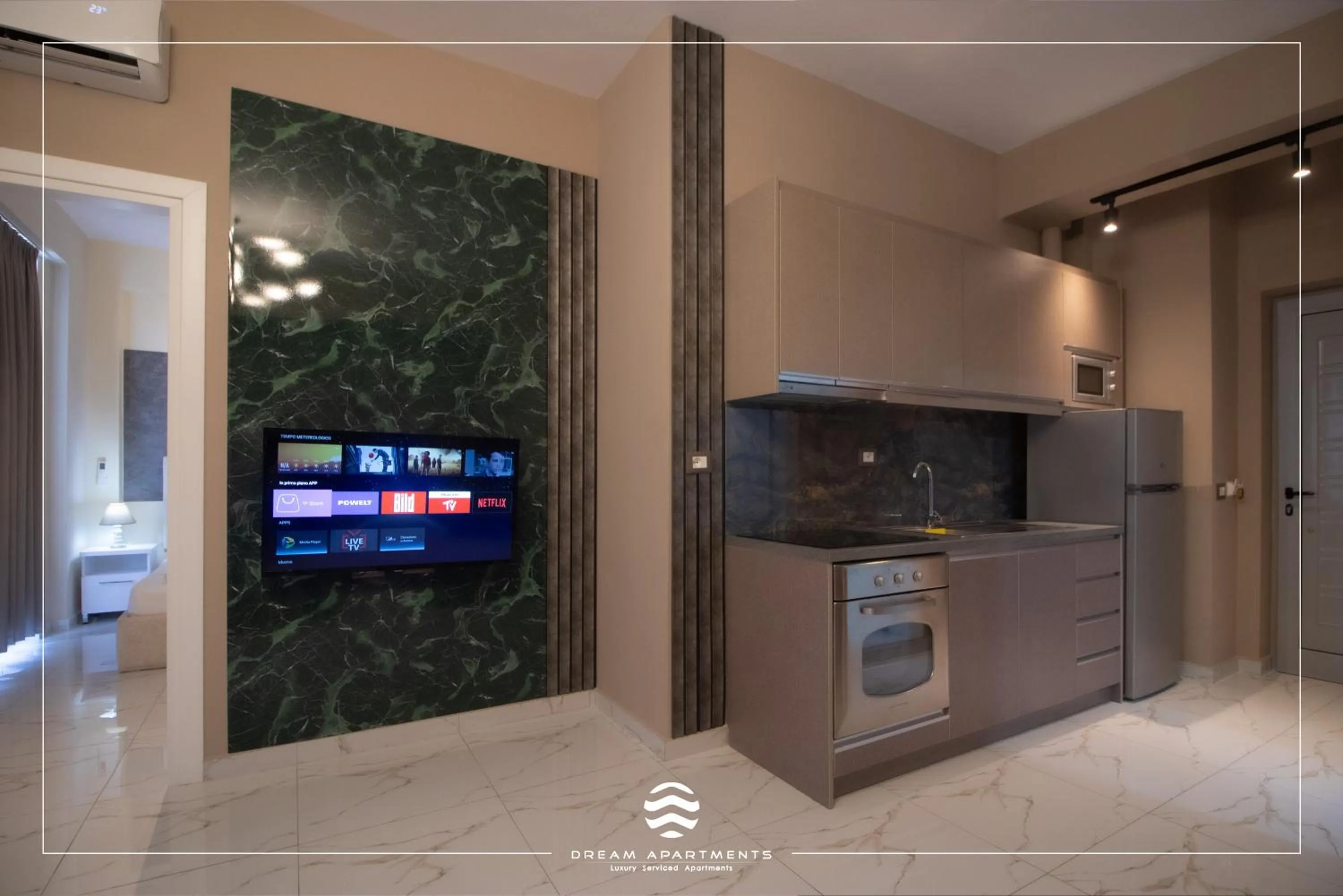 Kitchen or kitchenette in DREAM APARTMENTS Saranda