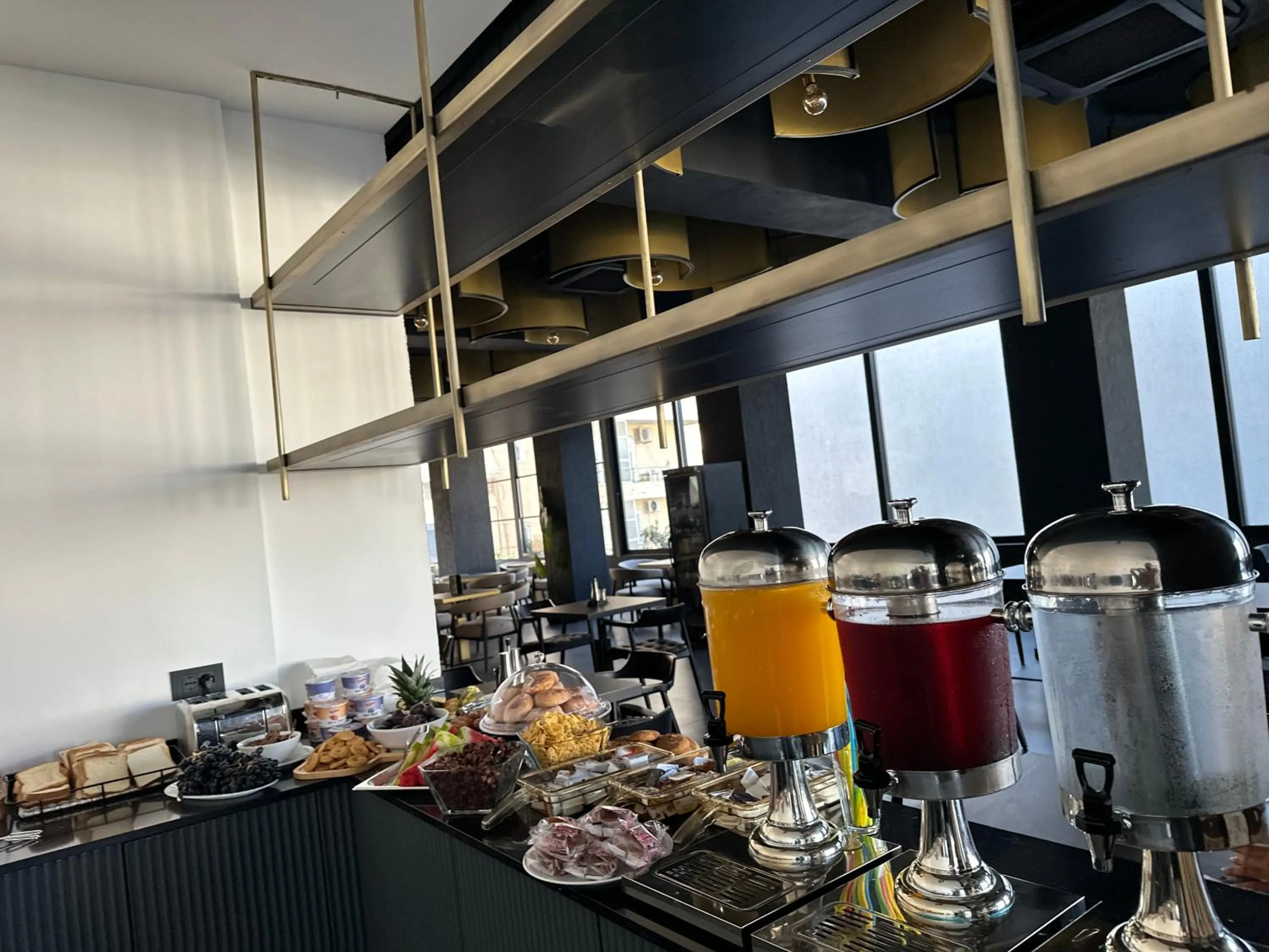 Restaurant/places to eat in DREAM APARTMENTS Saranda