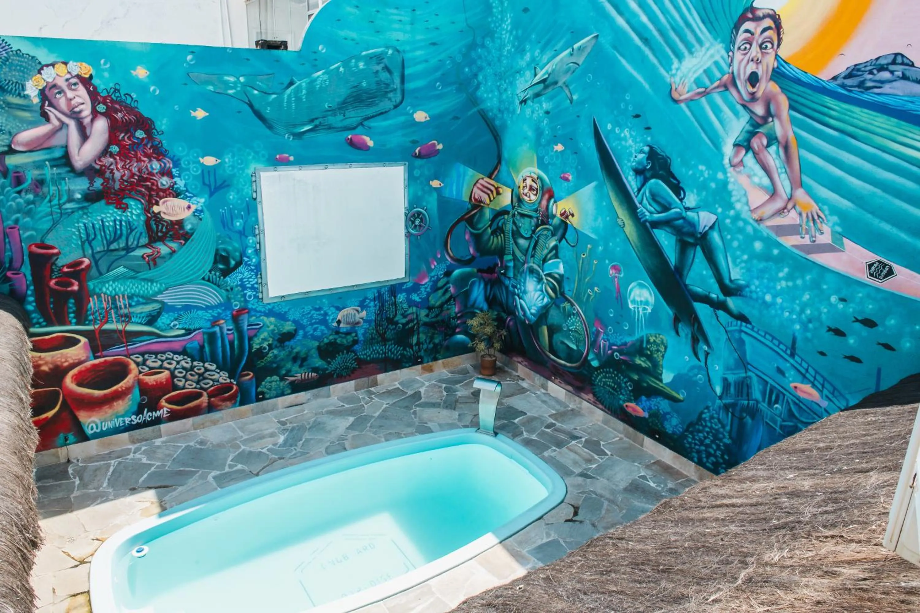 Swimming pool in Longboard Paradise Surf Club