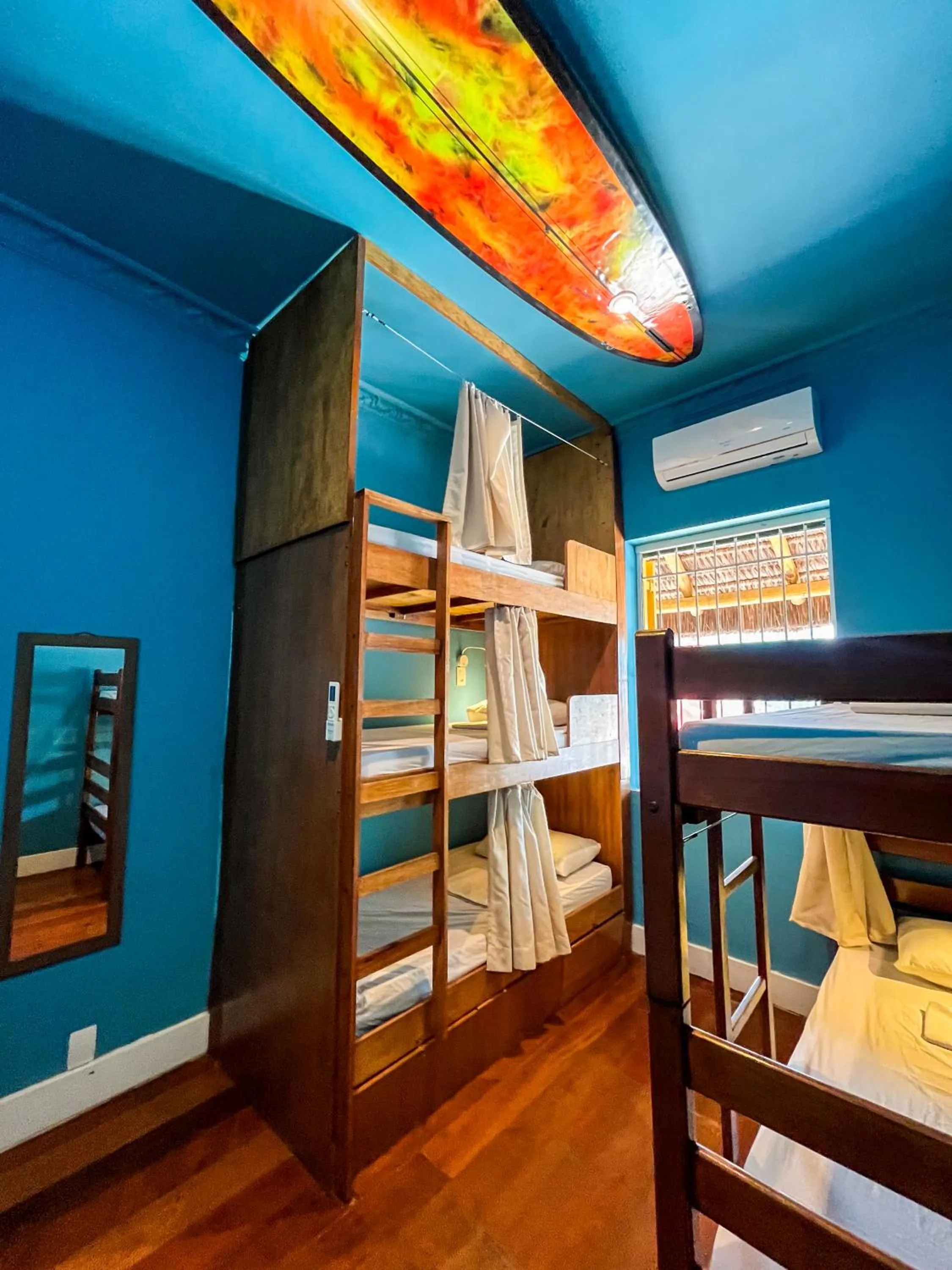 Bedroom, Bed in Longboard Paradise Surf Club