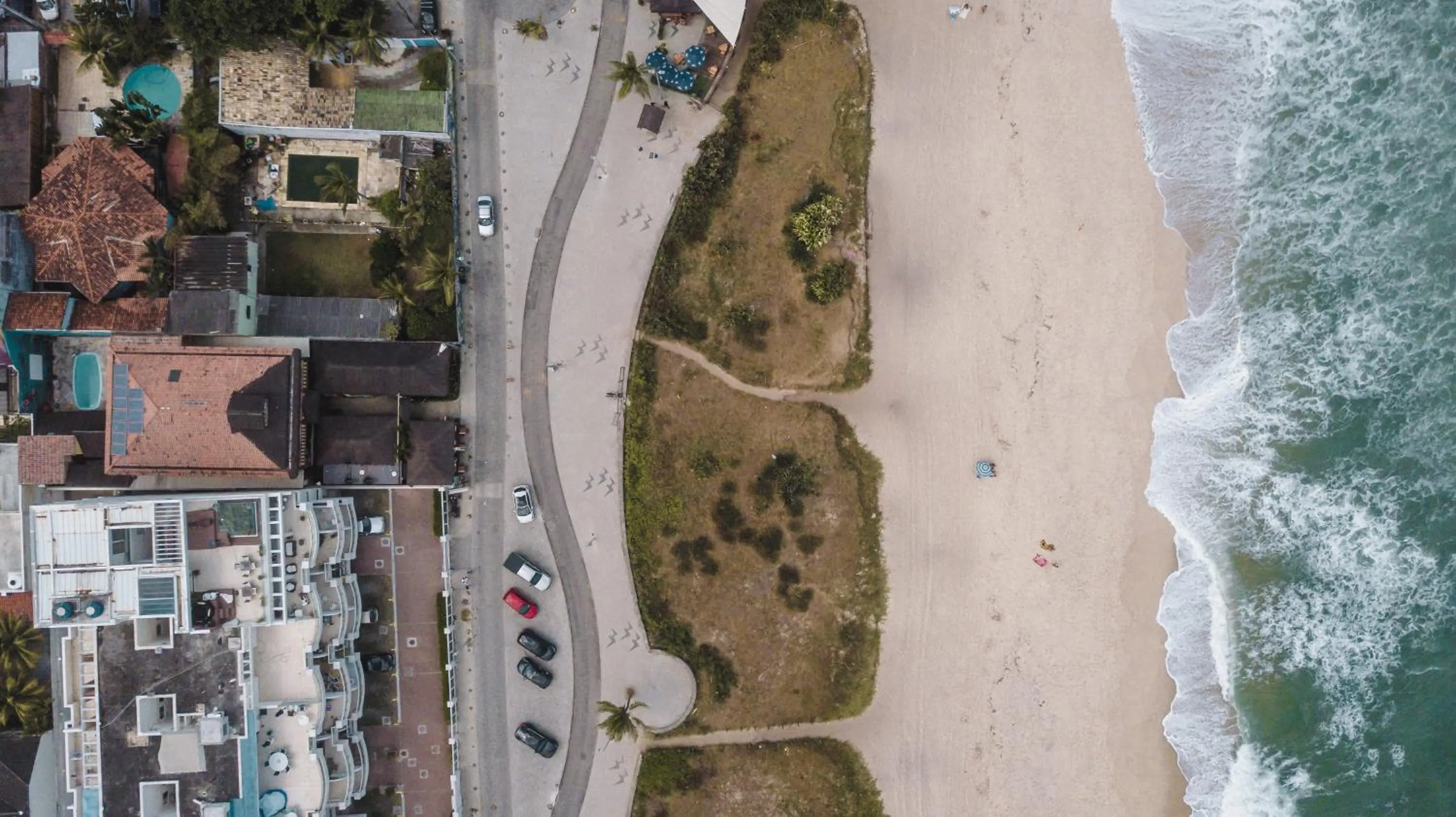 Property building in Longboard Paradise Surf Club