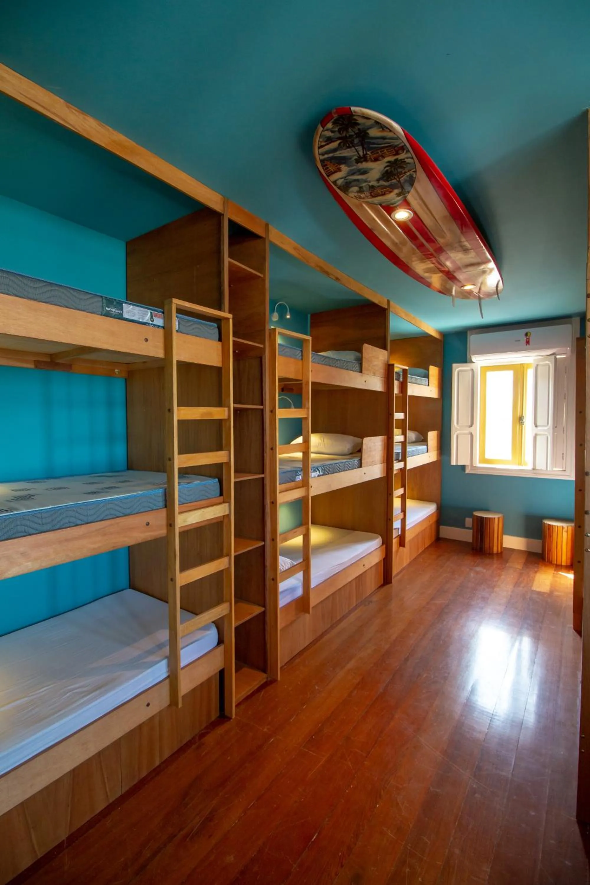 Bedroom, Bed in Longboard Paradise Surf Club