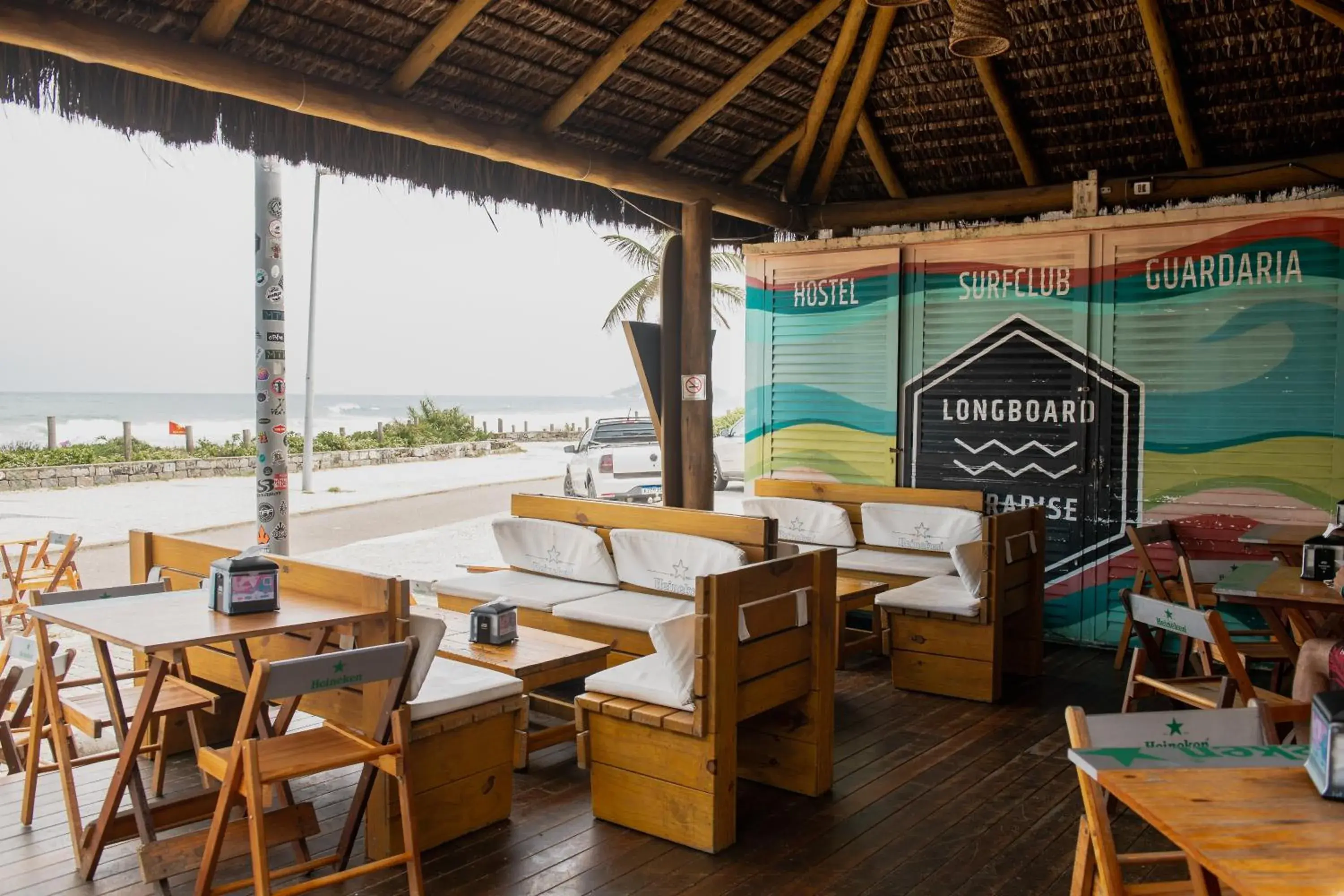 Lounge or bar in Longboard Paradise Surf Club Lounge or bar in Longboard Paradise Surf Club