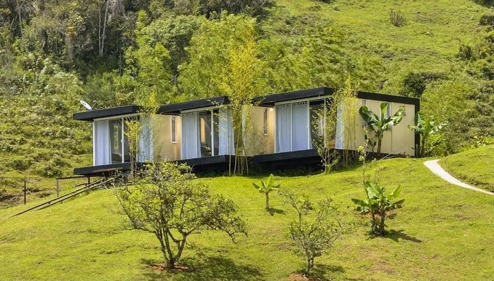 Natural landscape in Pietrasanta hotel campestre frente a la represa del Peñol y Guatape