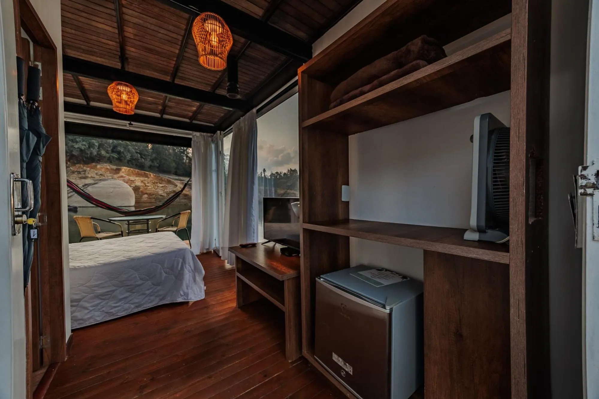 Bed in Pietrasanta hotel campestre frente a la represa del Peñol y Guatape