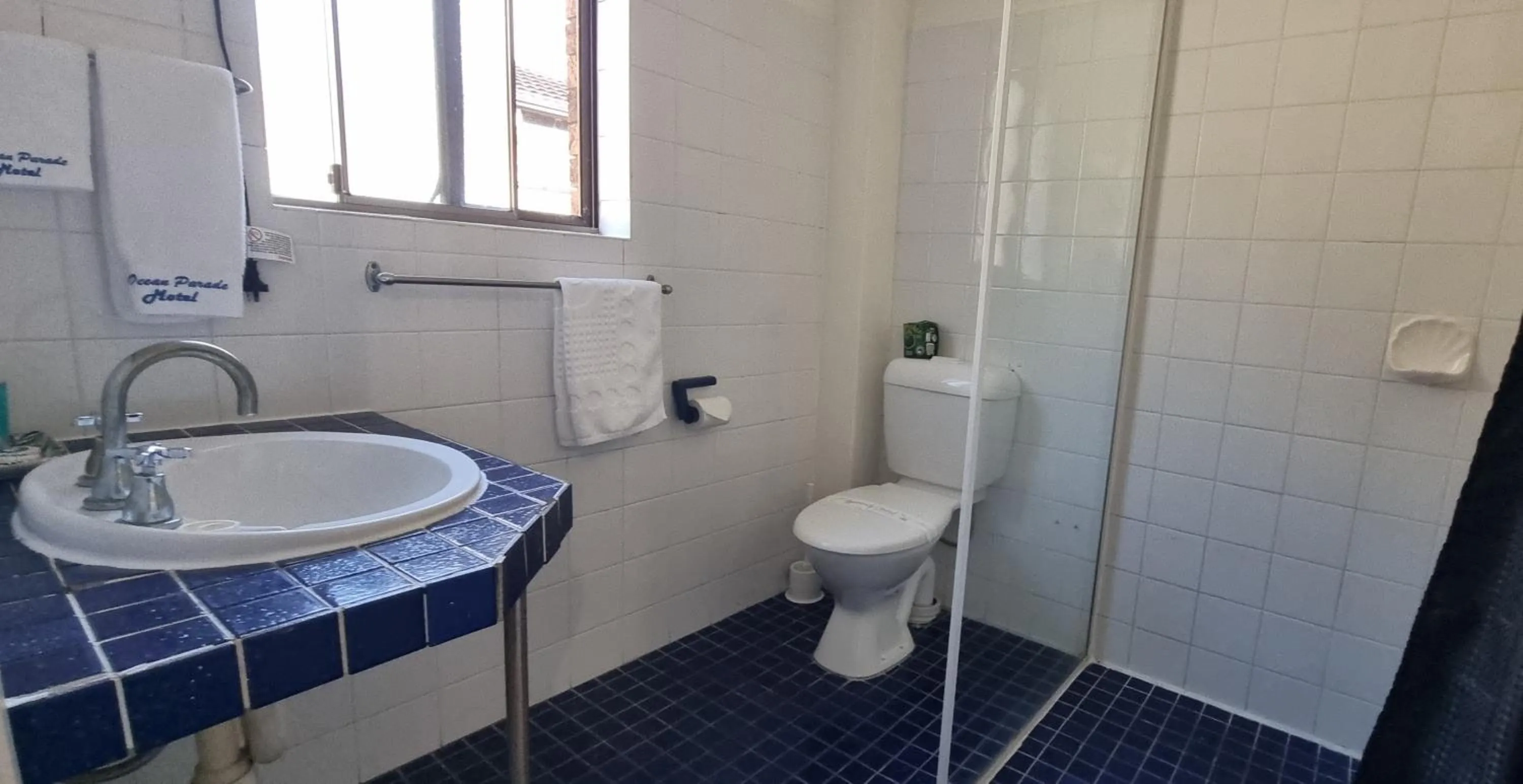 Shower in Ocean Parade Motel