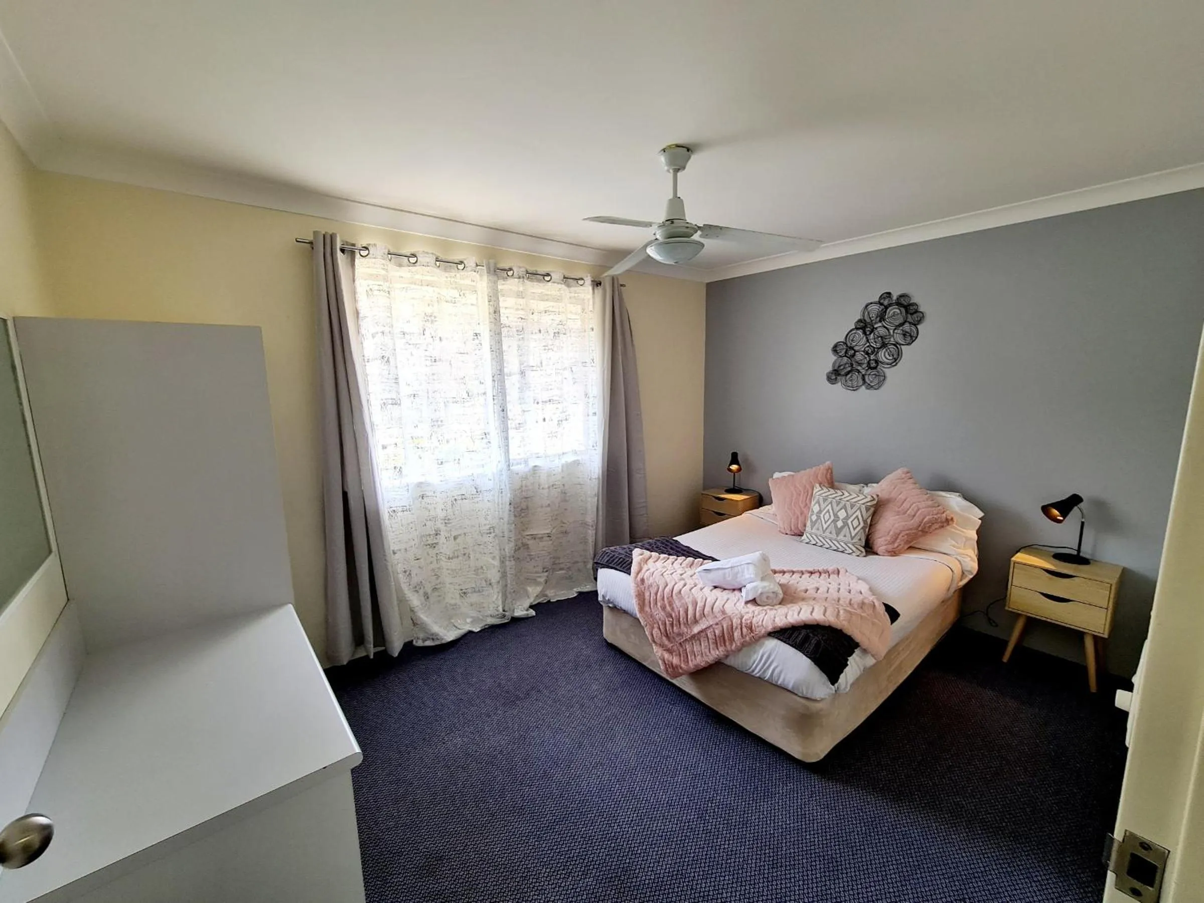 Bed in Ocean Parade Motel