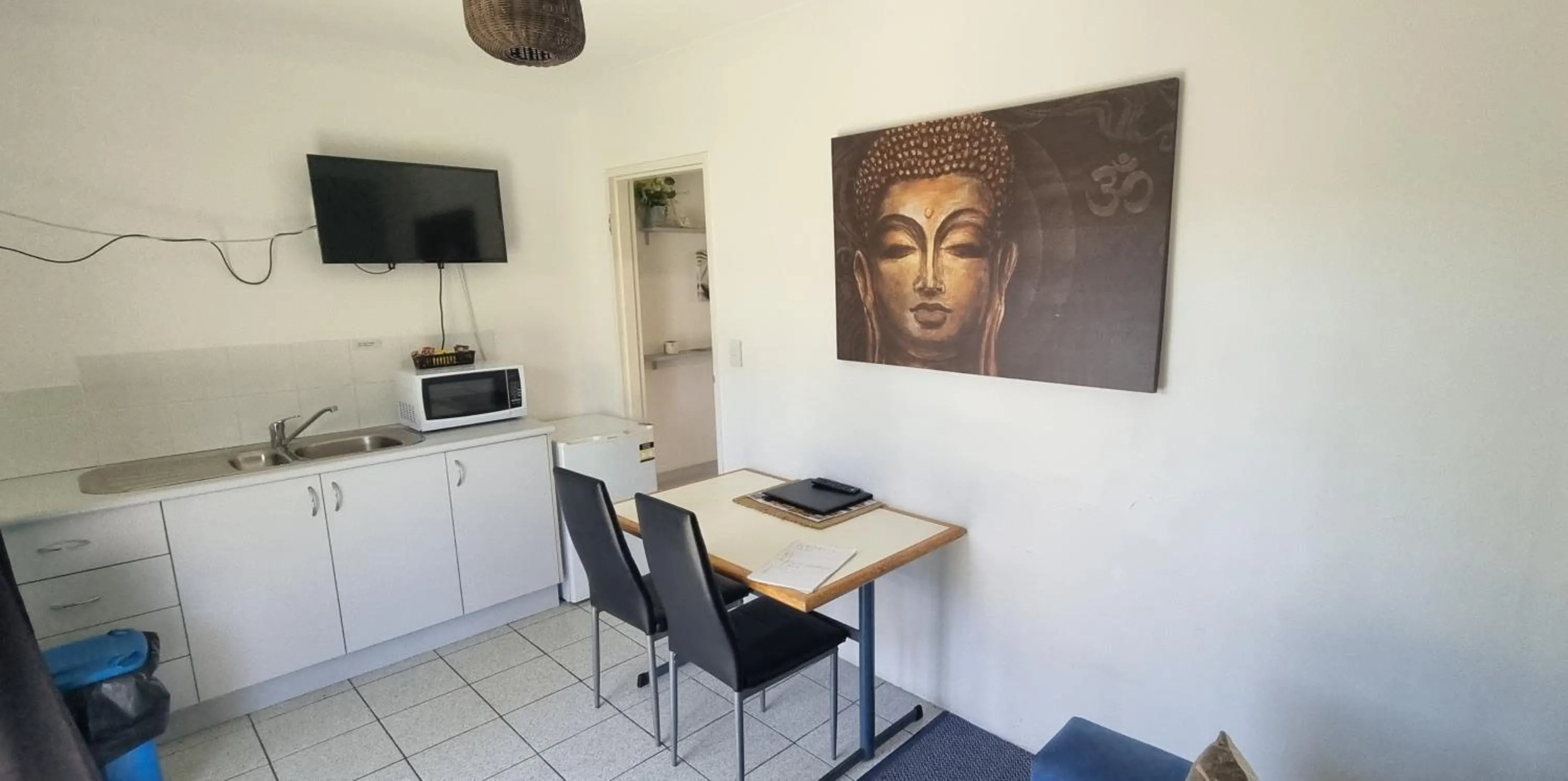 Dining area in Ocean Parade Motel