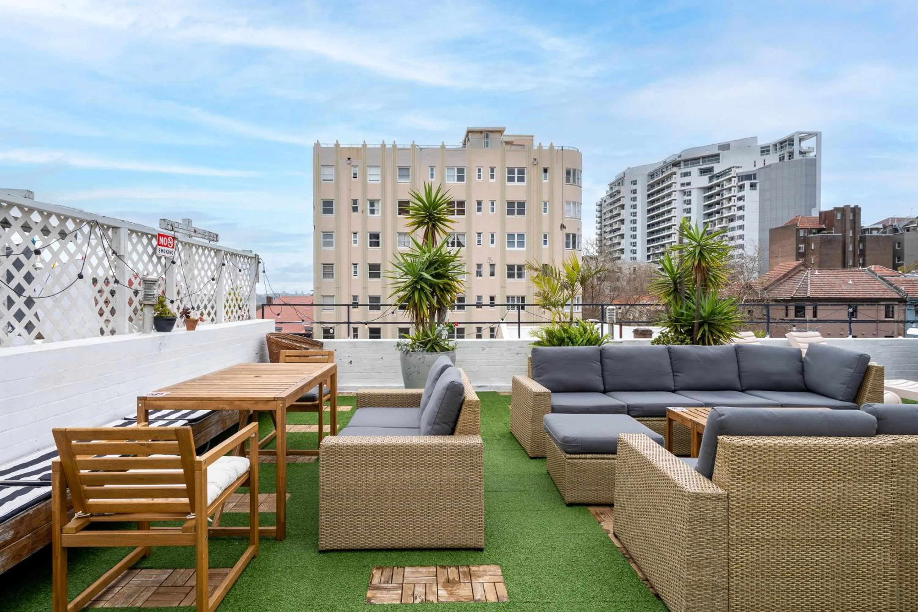 Patio in Tequila Sunrise Potts Point