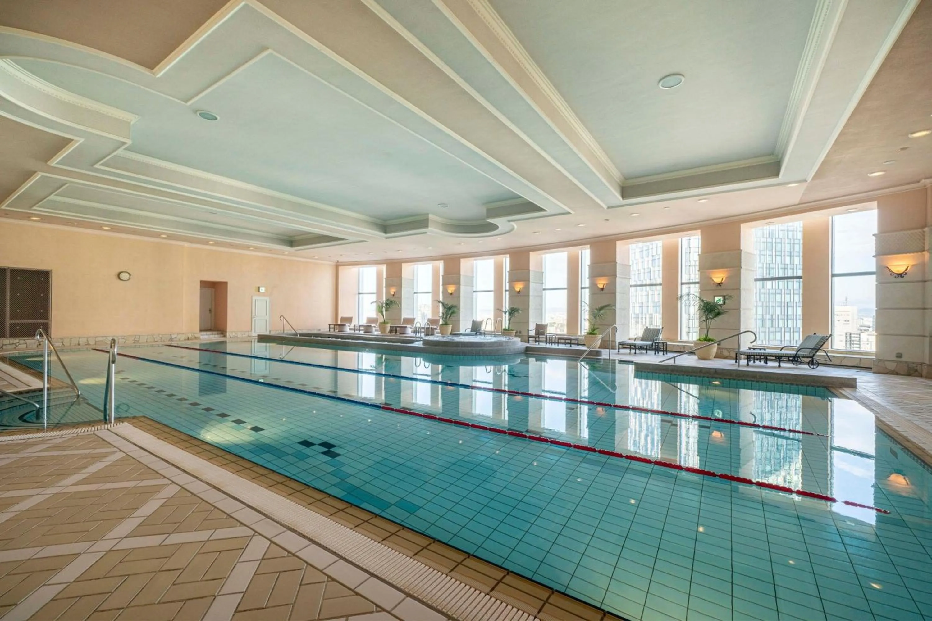 Swimming pool in Nagoya Marriott Associa Hotel