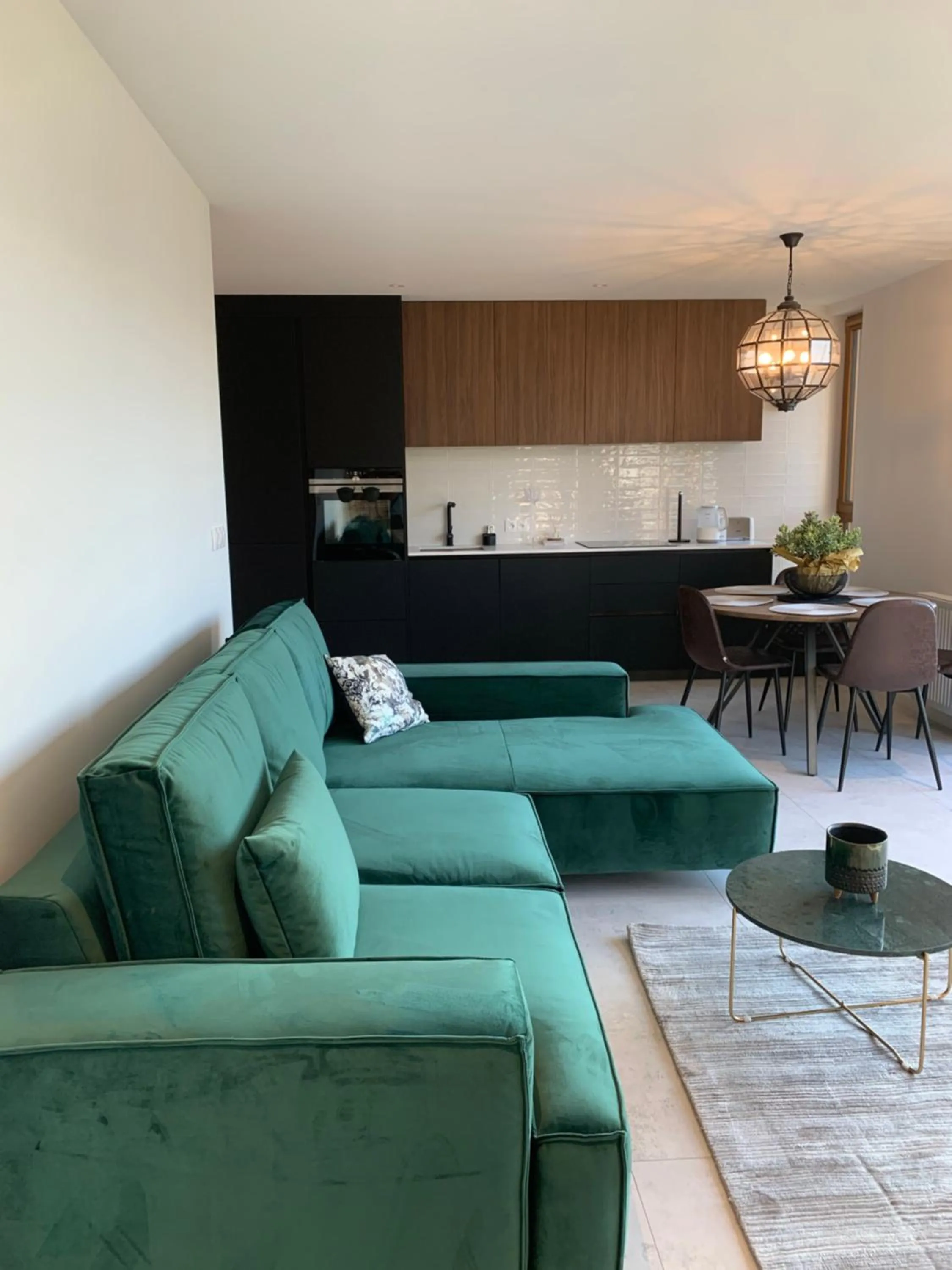 Baltic Riviera Apartments - Garden Sanctuary Retreat