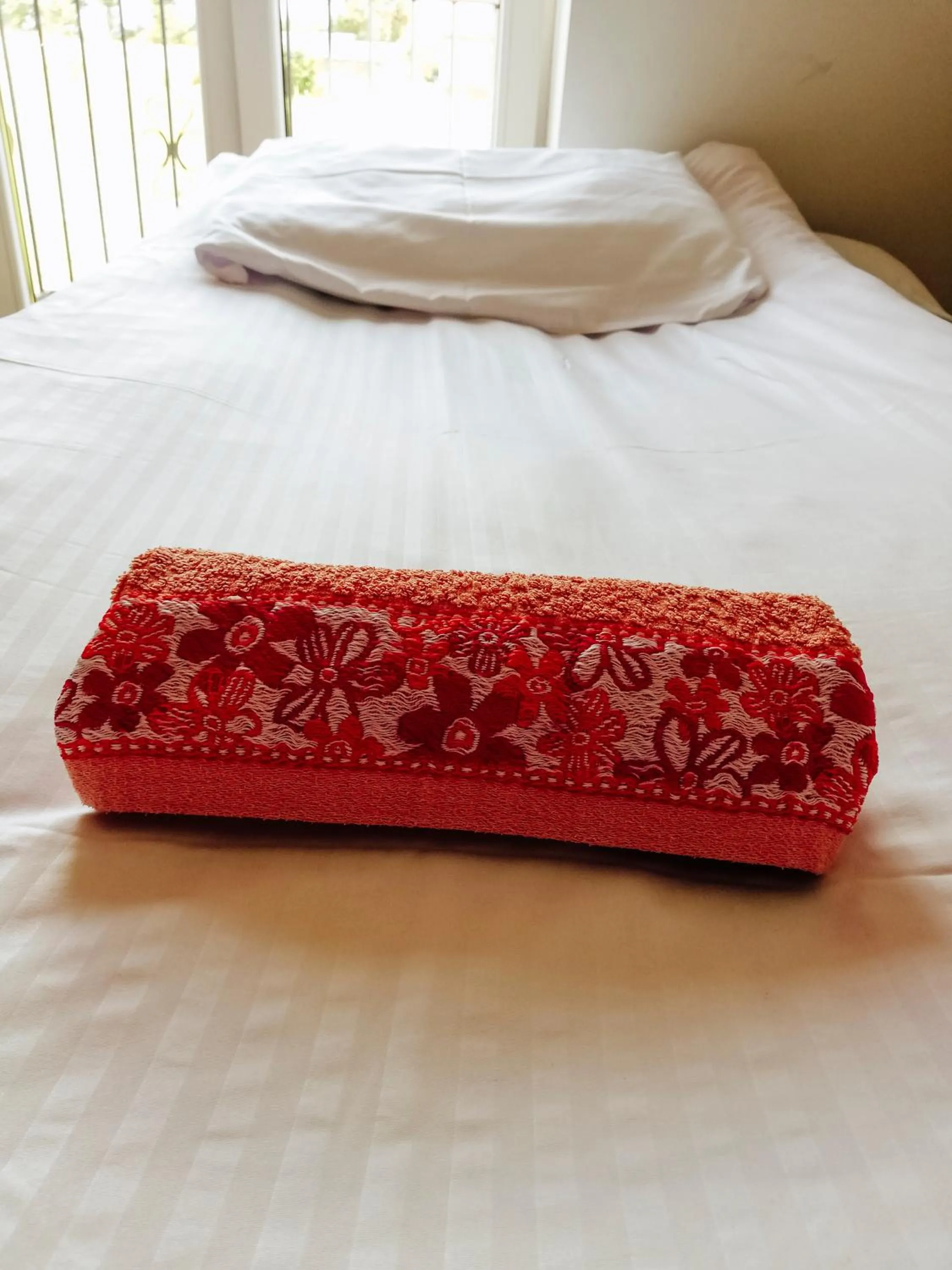 Bed in Zajazd Dolina Sadosiów