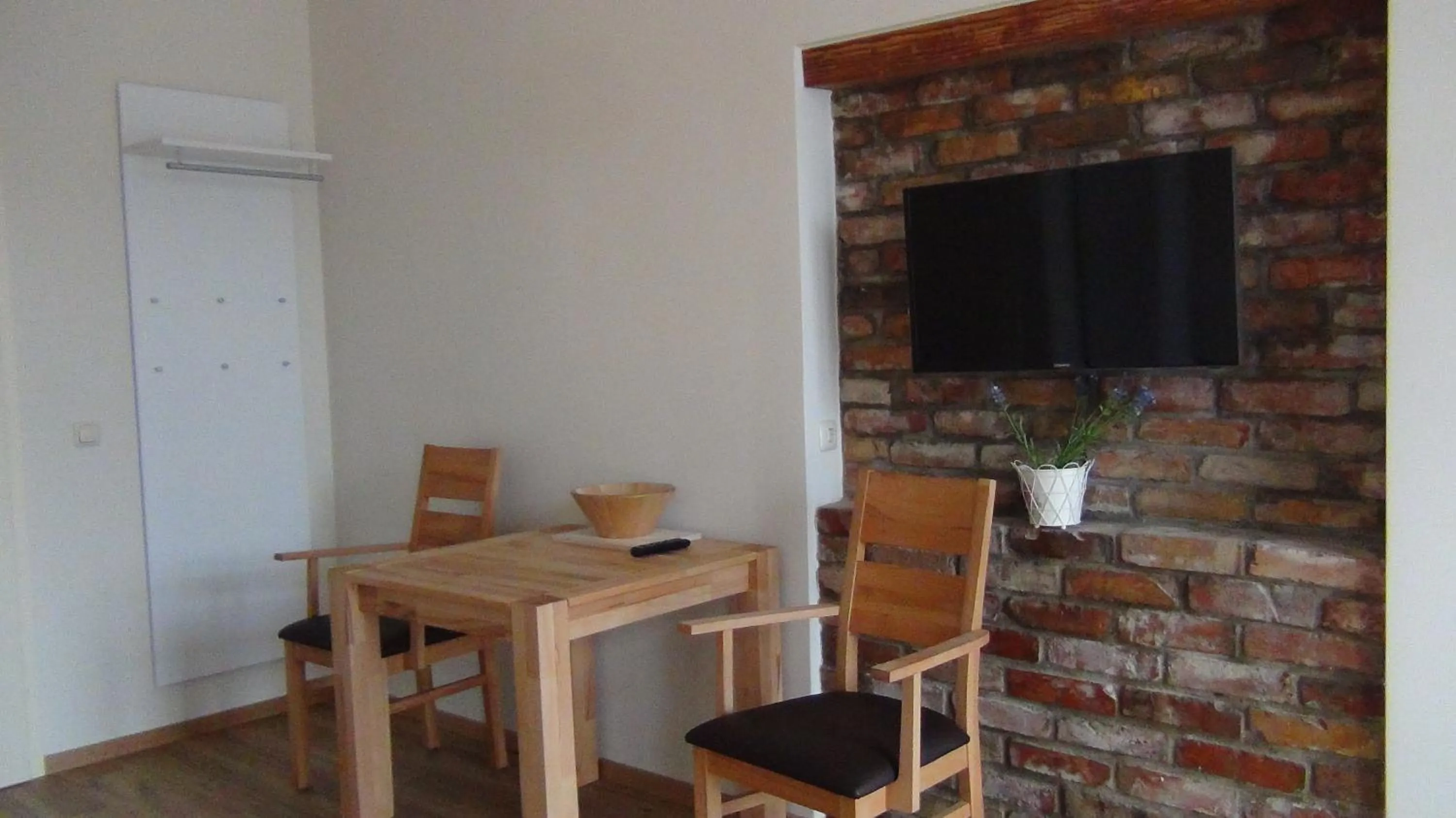 Dining area in Apartmentpension am Stadtschloss