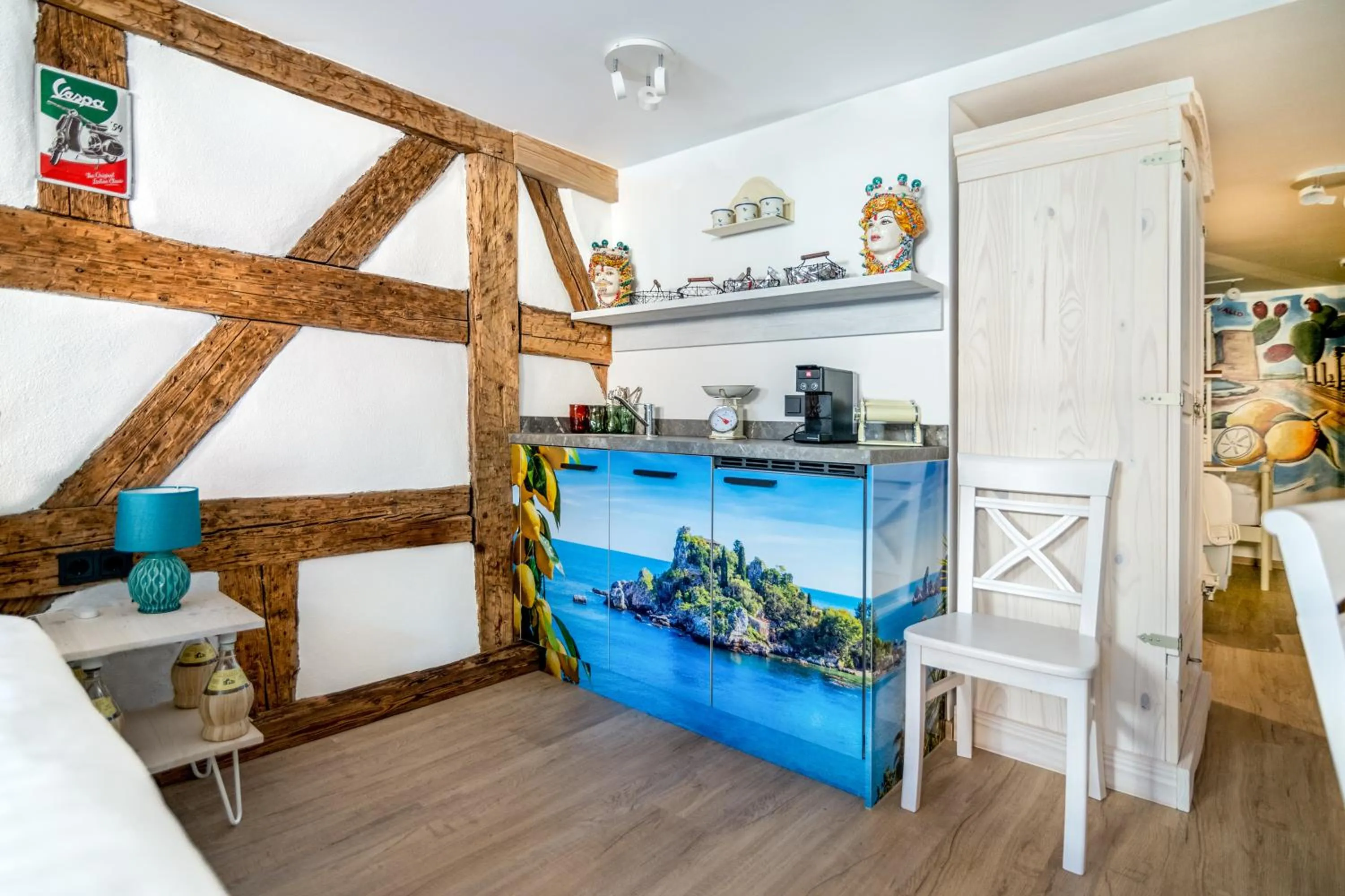 Kitchen or kitchenette in H+M Boarding Houses