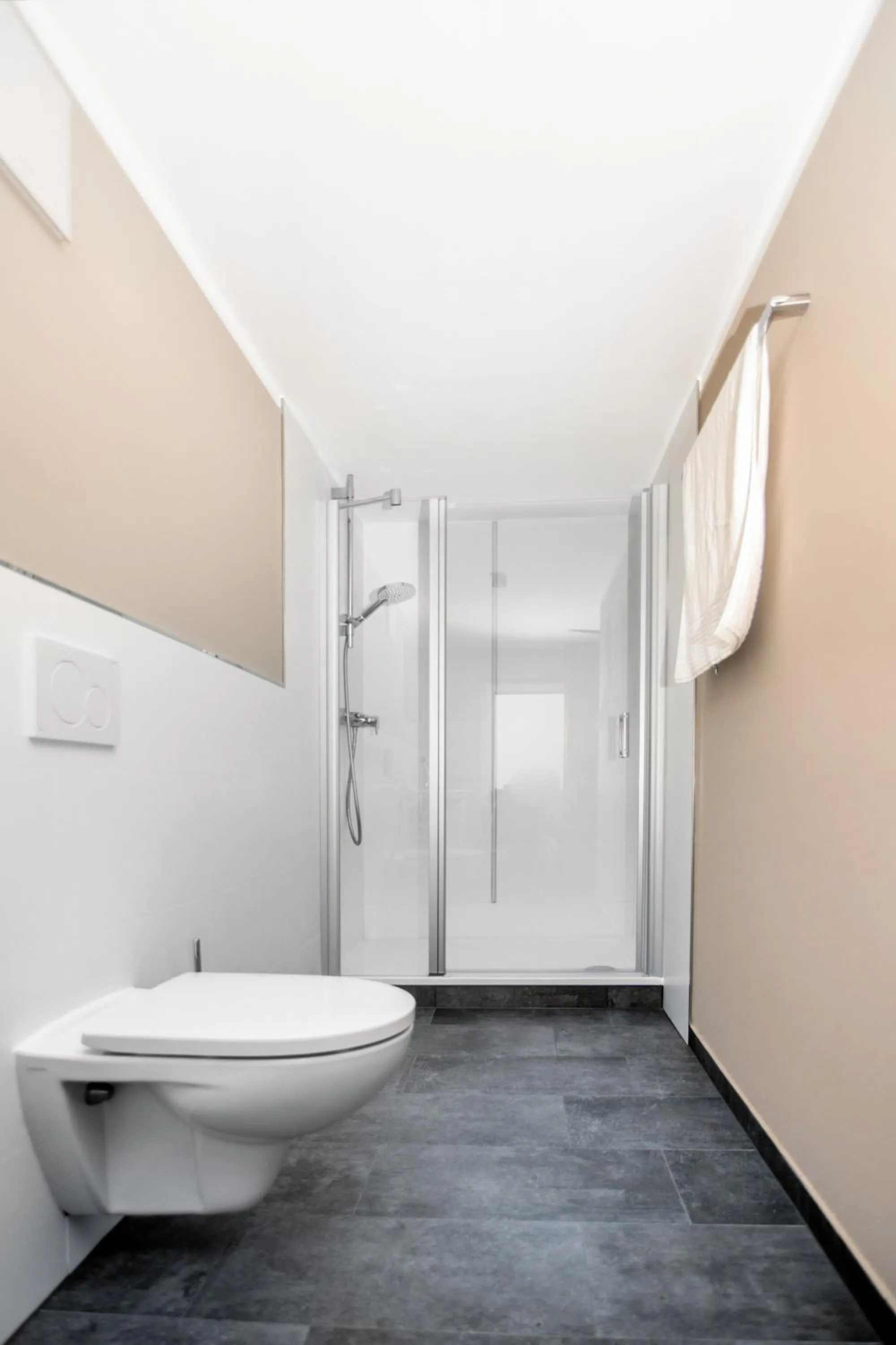 Shower in H+M Boarding Houses