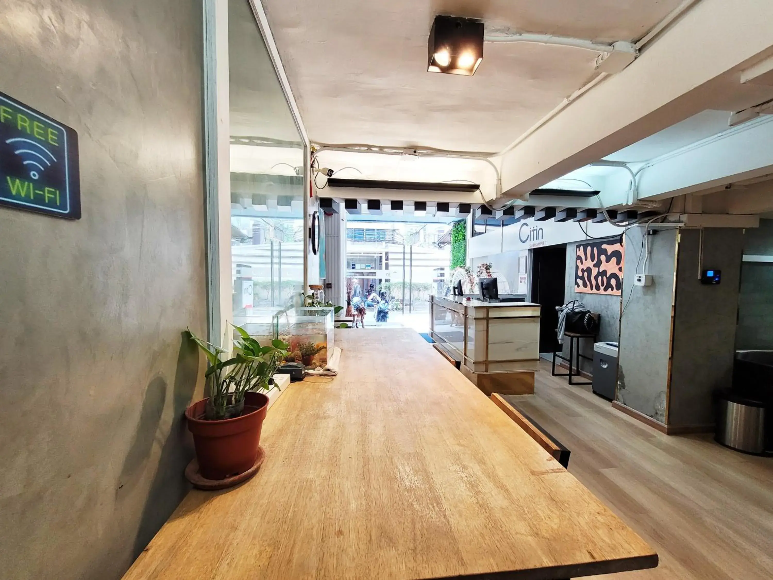 Lobby or reception in Citin Sukhumvit 11 Nana Bangkok by Compass Hospitality Lobby or reception in Citin Sukhumvit 11 Nana Bangkok by Compass Hospitality