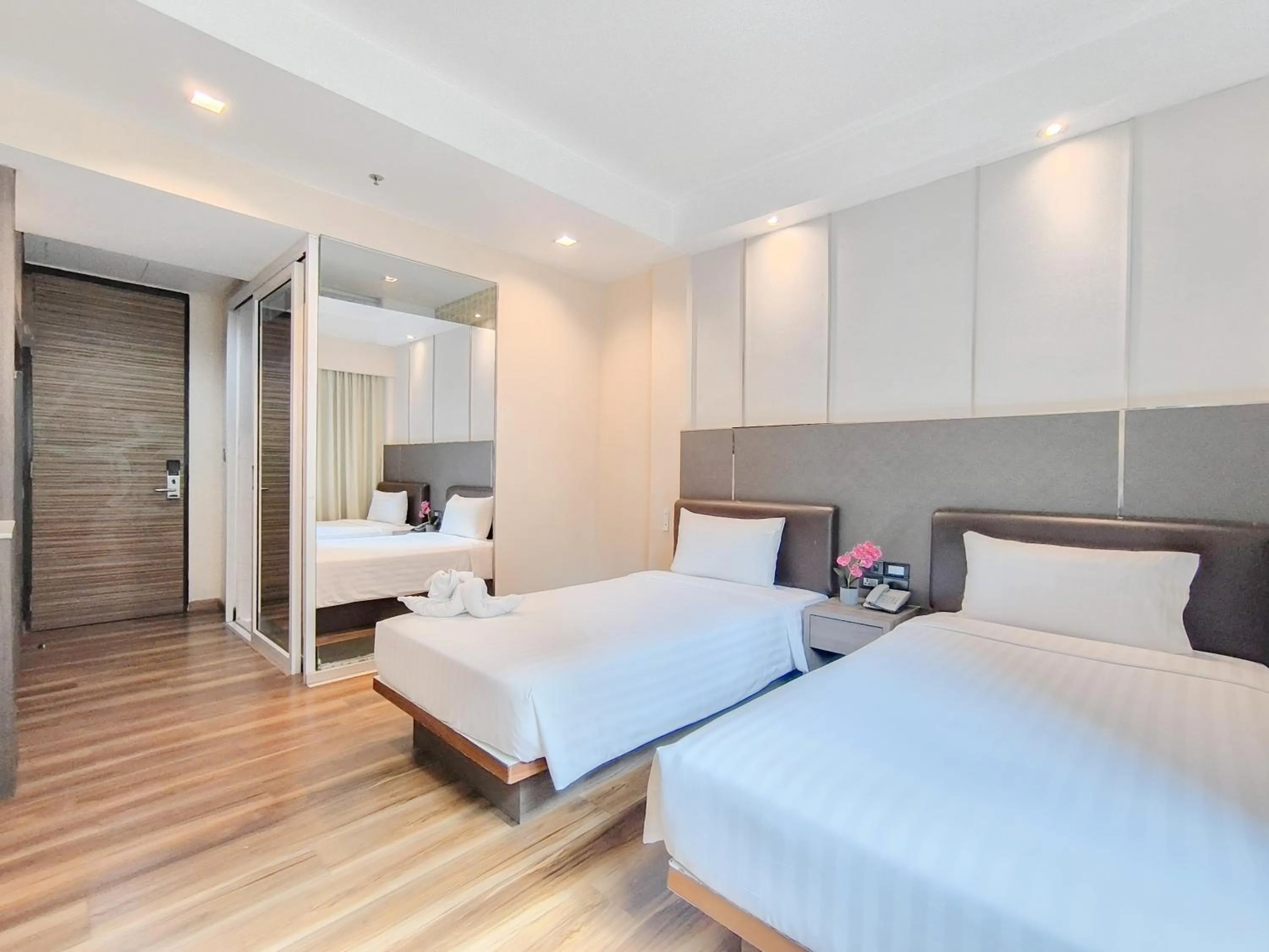 Bed in Citin Sukhumvit 11 Nana Bangkok by Compass Hospitality