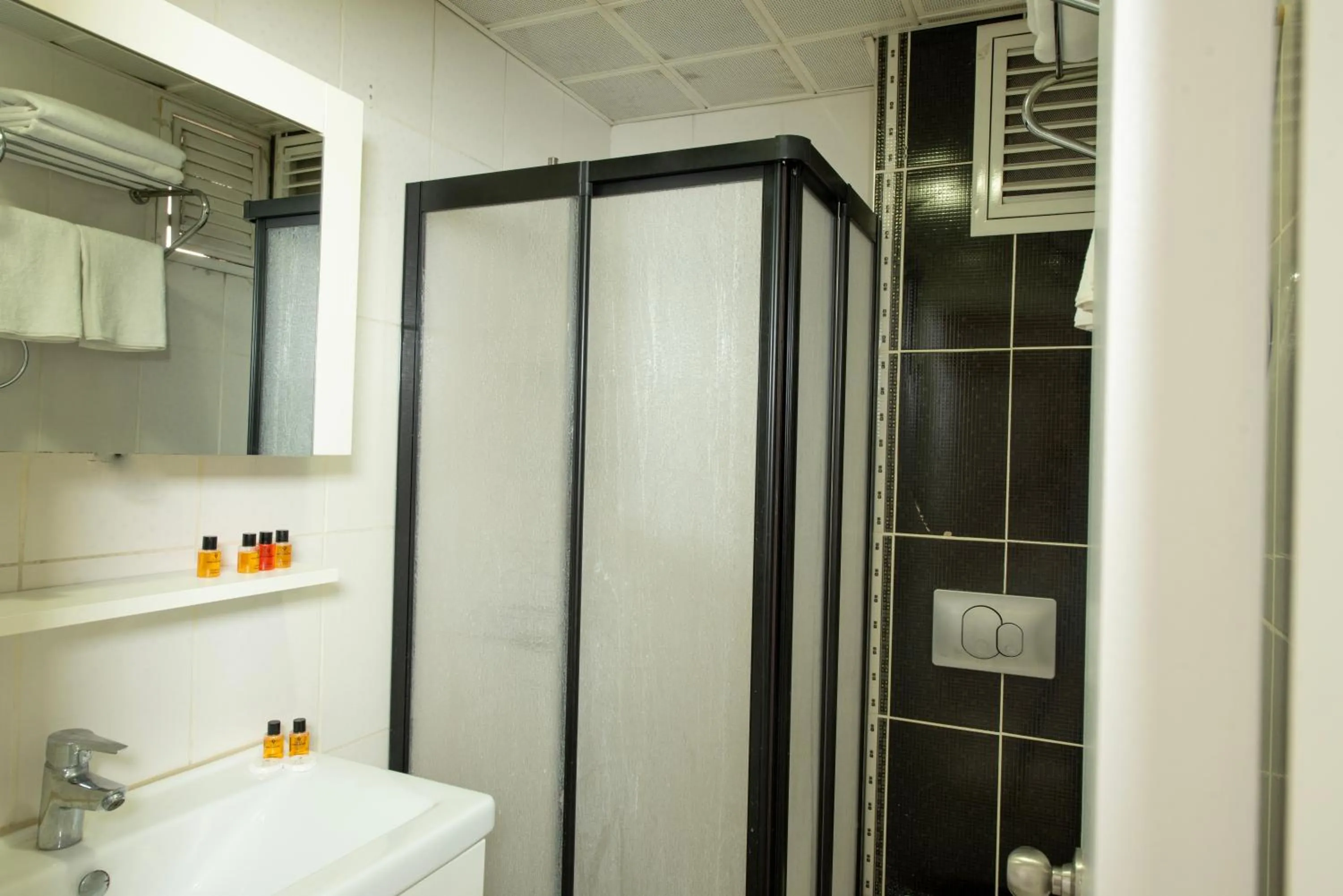 Bathroom in GRAND VATAN HOTEL