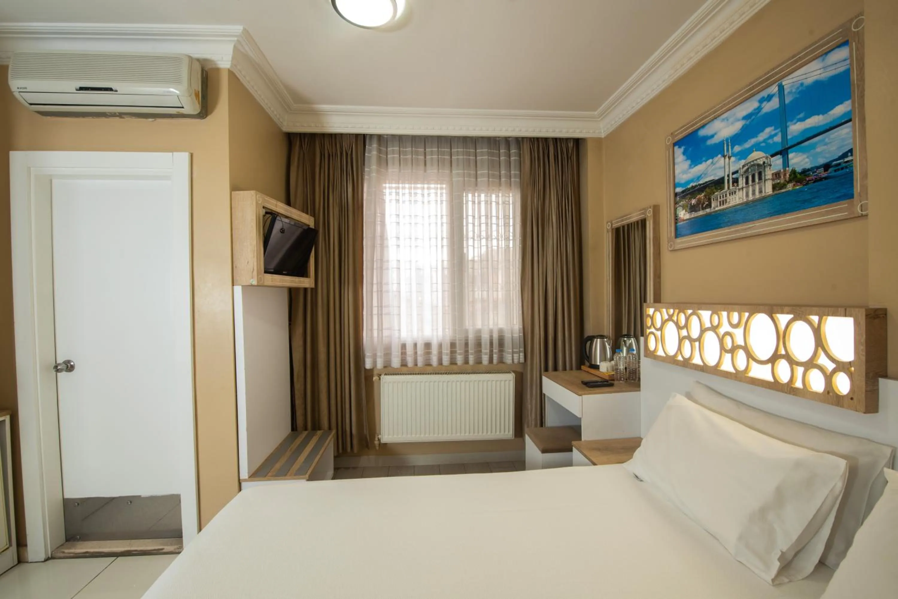 Photo of the whole room, Bed in GRAND VATAN HOTEL