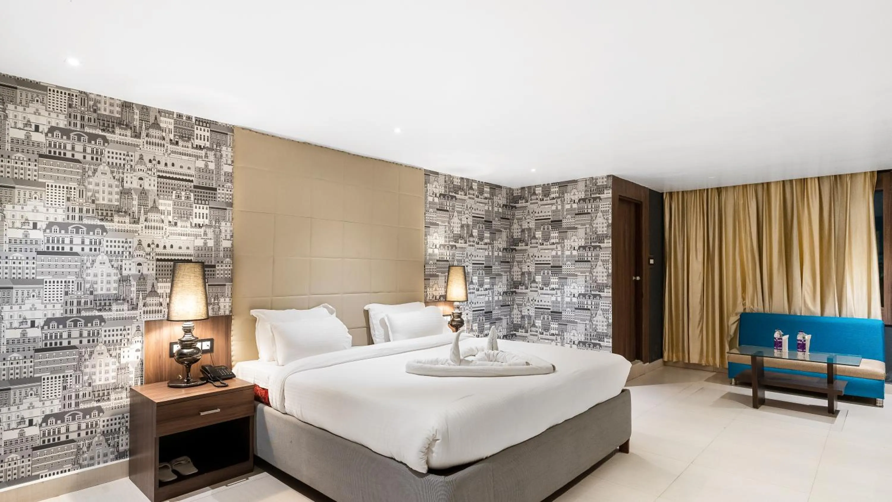 Bed in Niranjana Hotel Bodhgaya