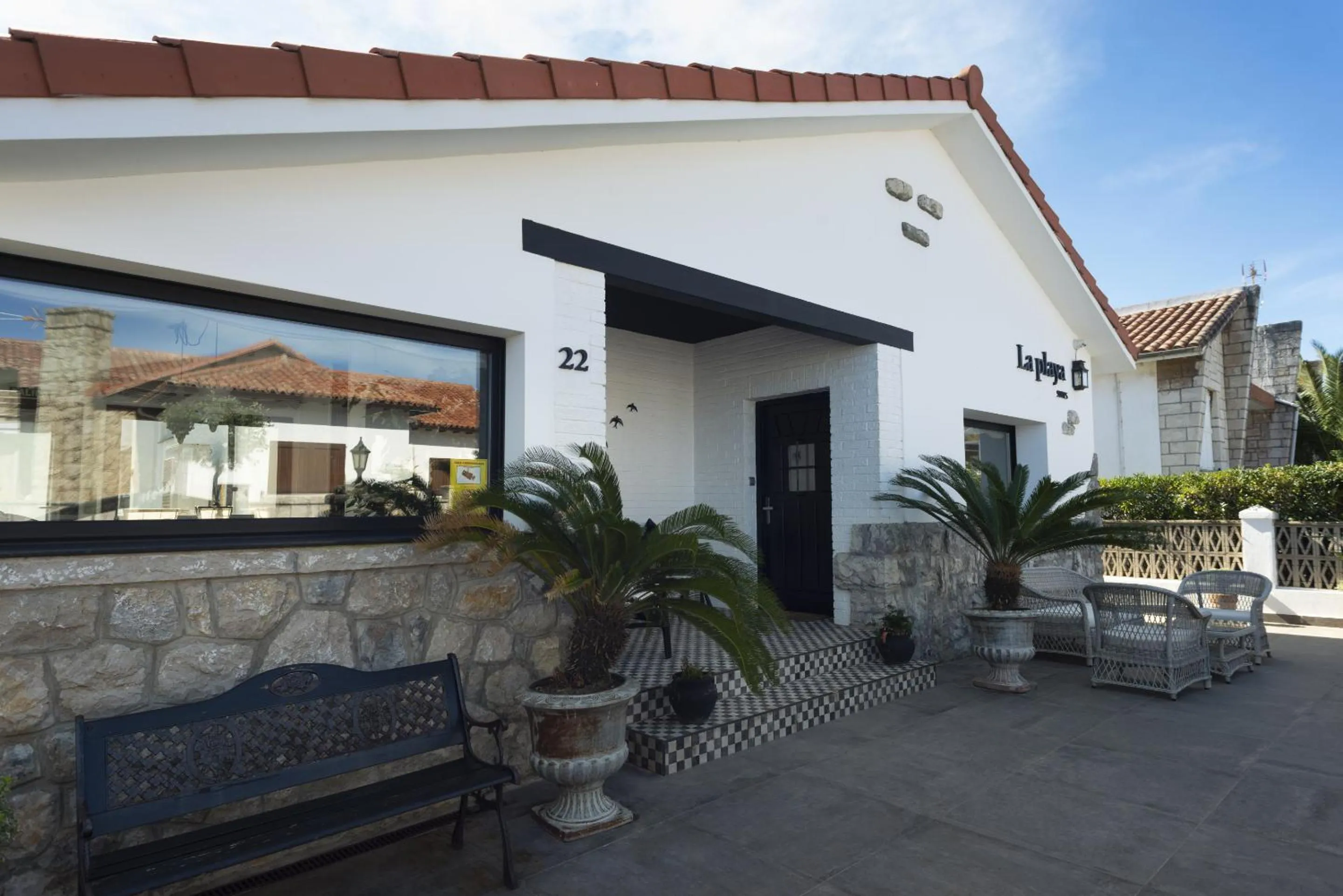 Property building in La Playa Suites Suances