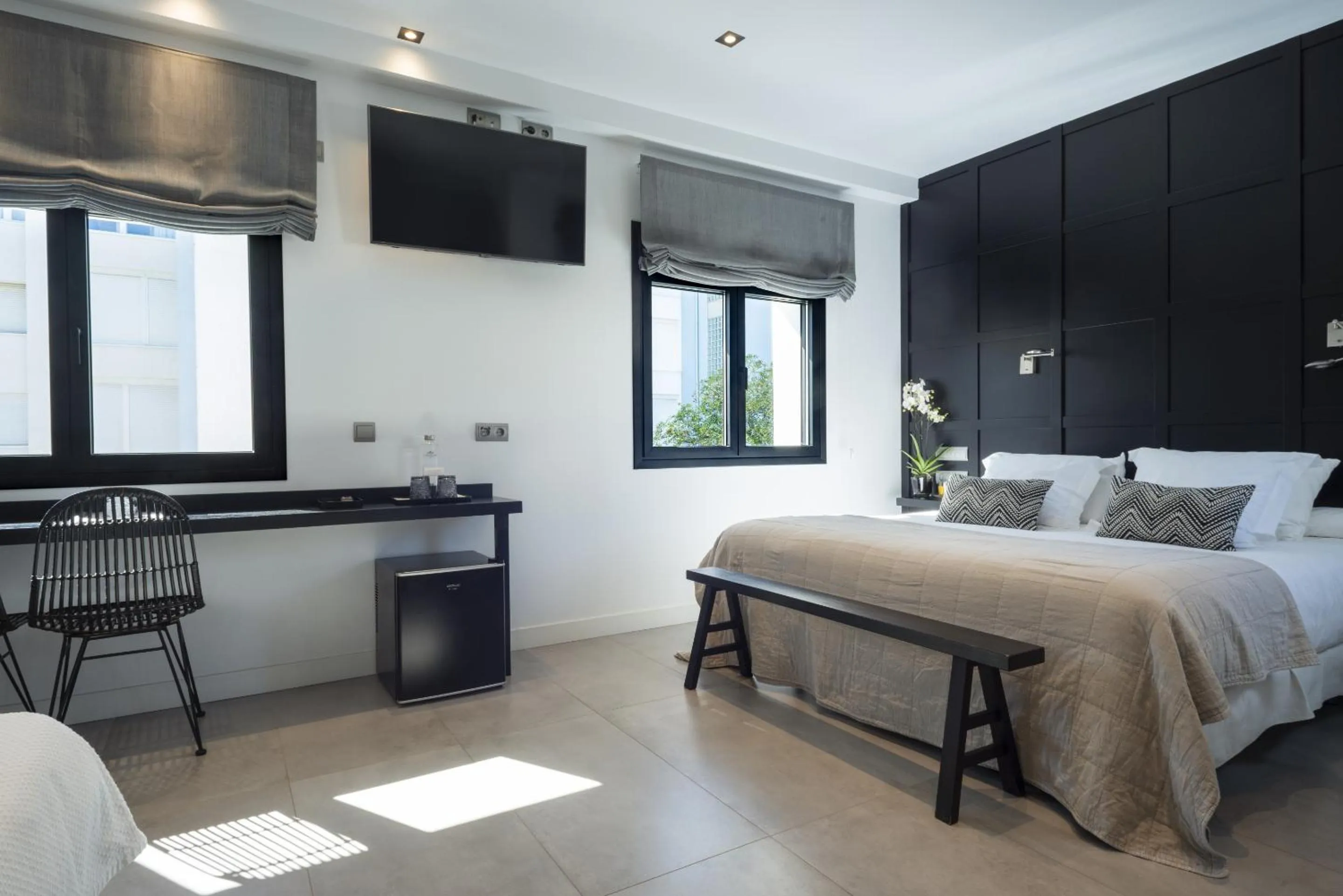 Bedroom, Bed in La Playa Suites Suances