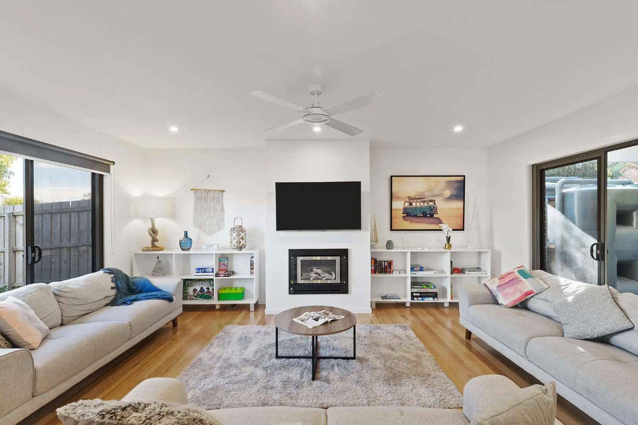 TORQUAY Relax and Unwind Beach 300m Table Tennis TORQUAY Relax and Unwind Beach 300m Table Tennis