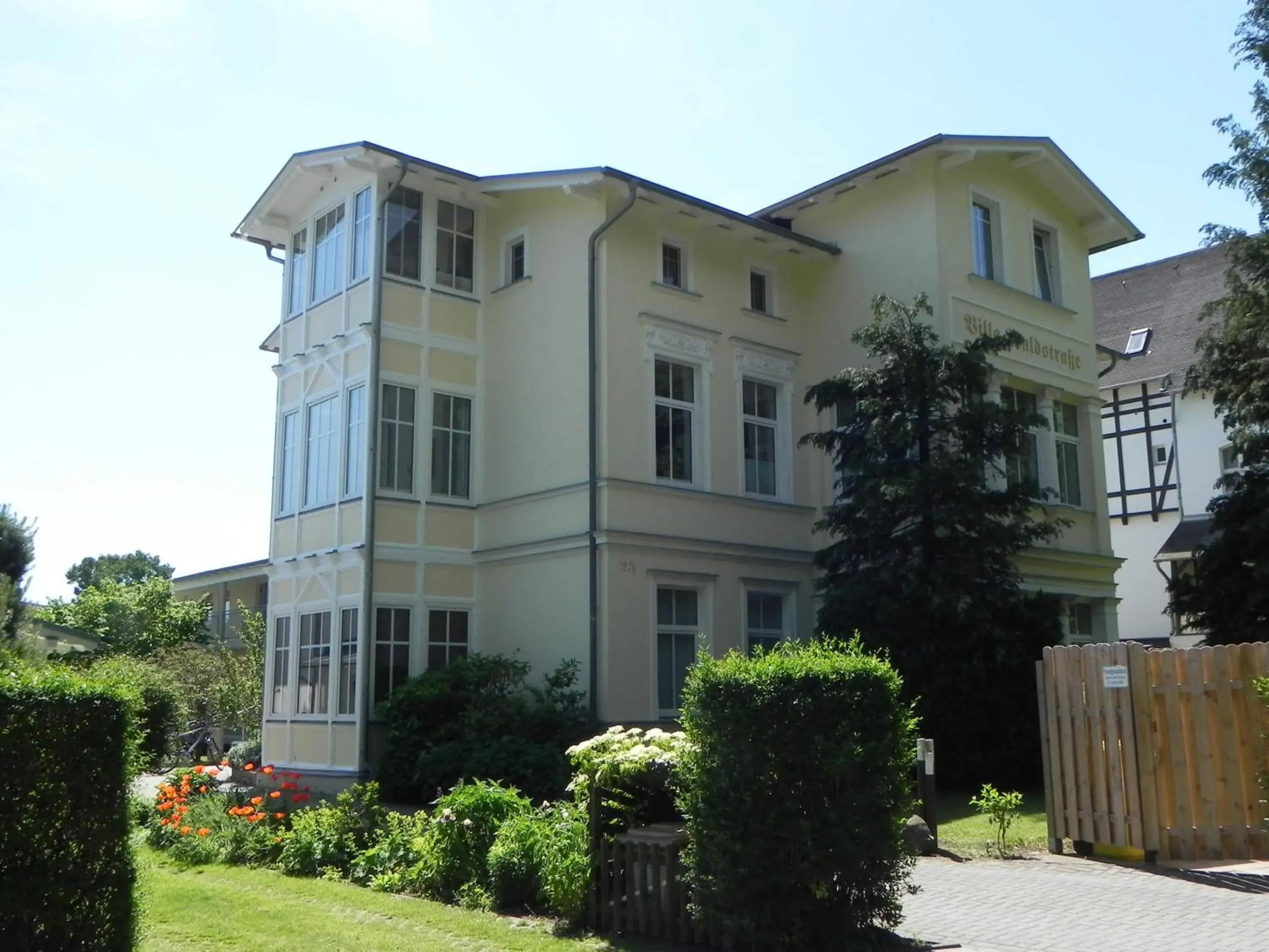 Villa Waldstraße 03 Villa Waldstraße 03
