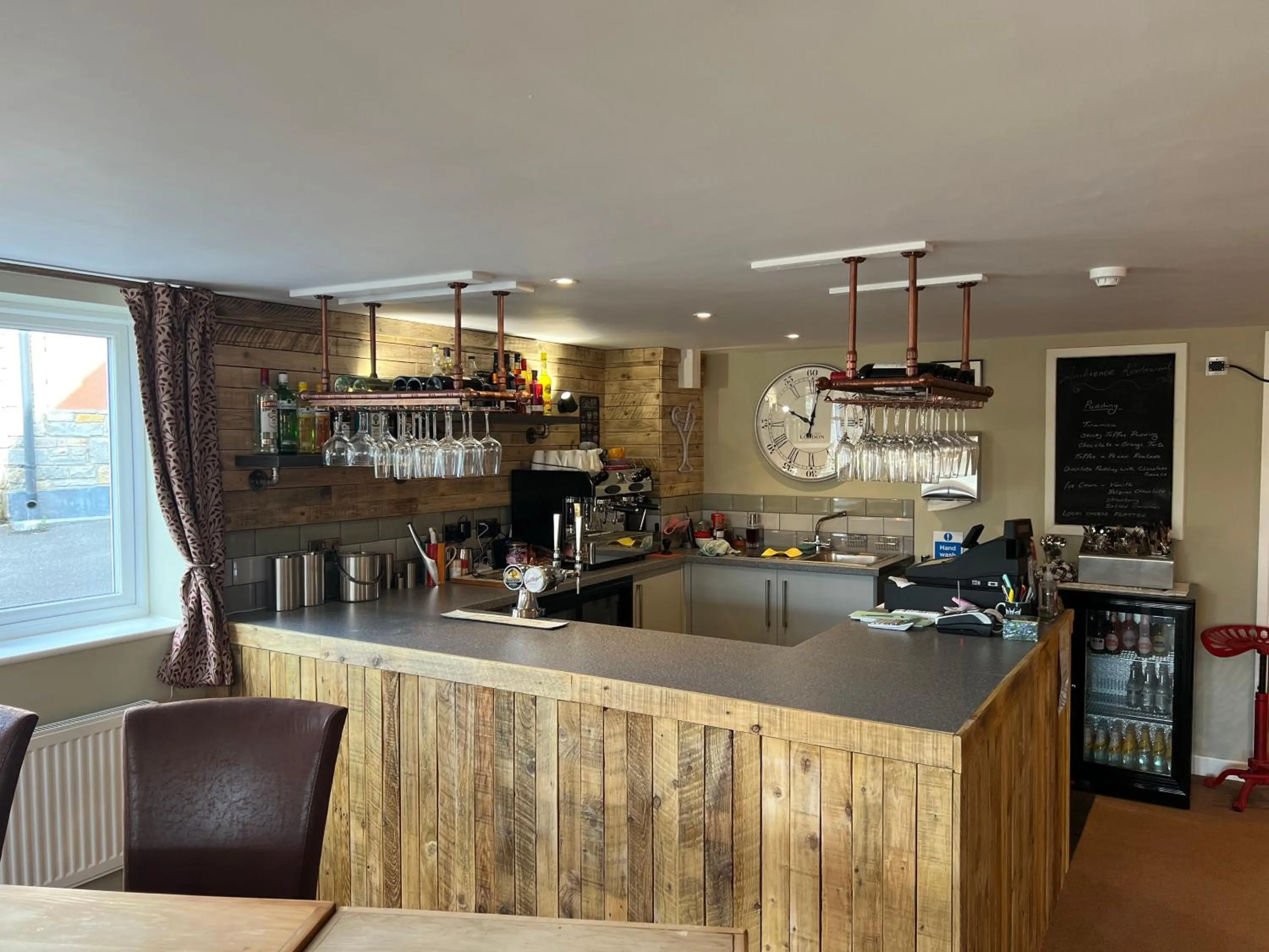 Lounge or bar in The Lawns Tea Room and B&B