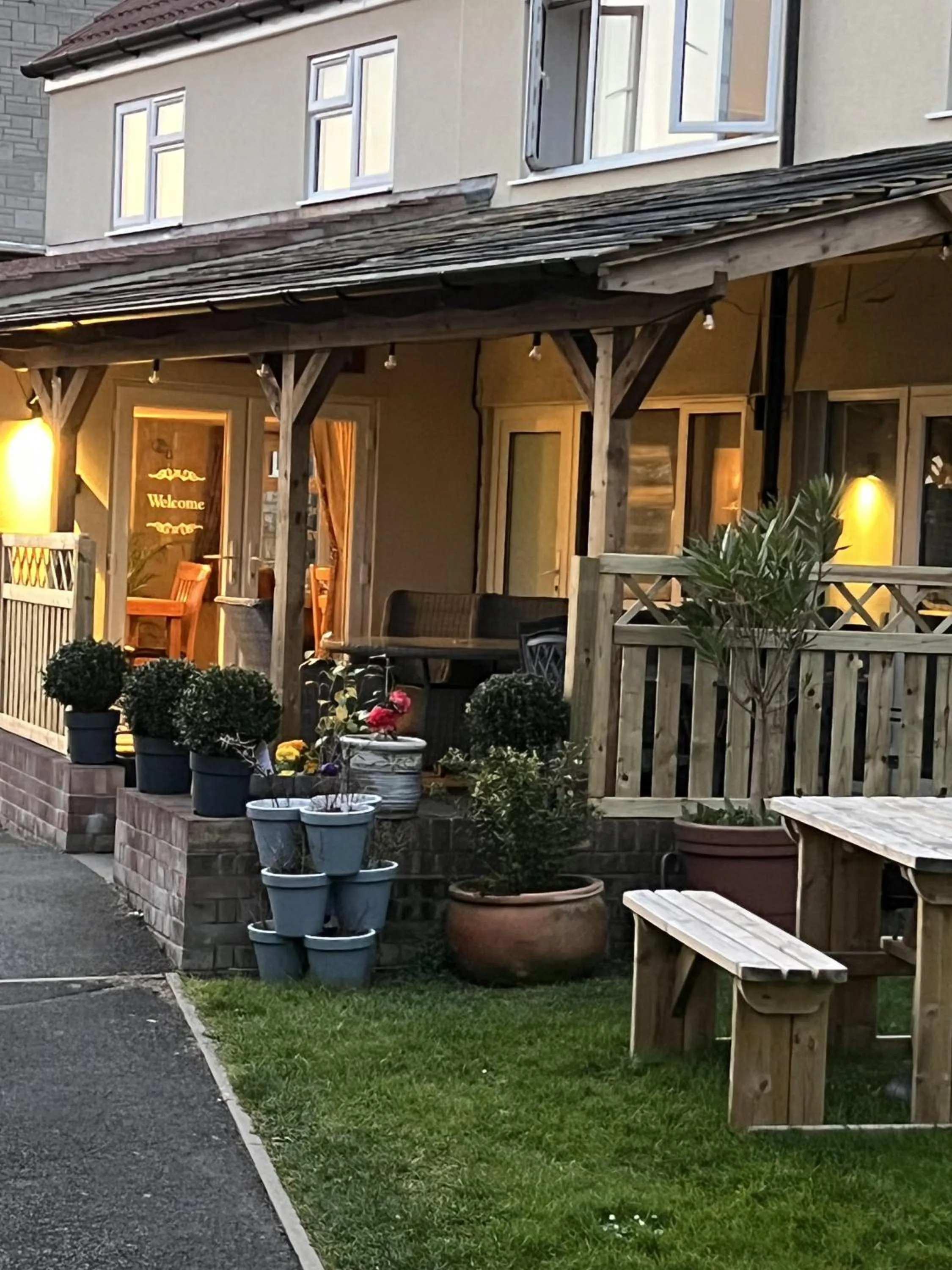 Garden in The Lawns Tea Room and B&B