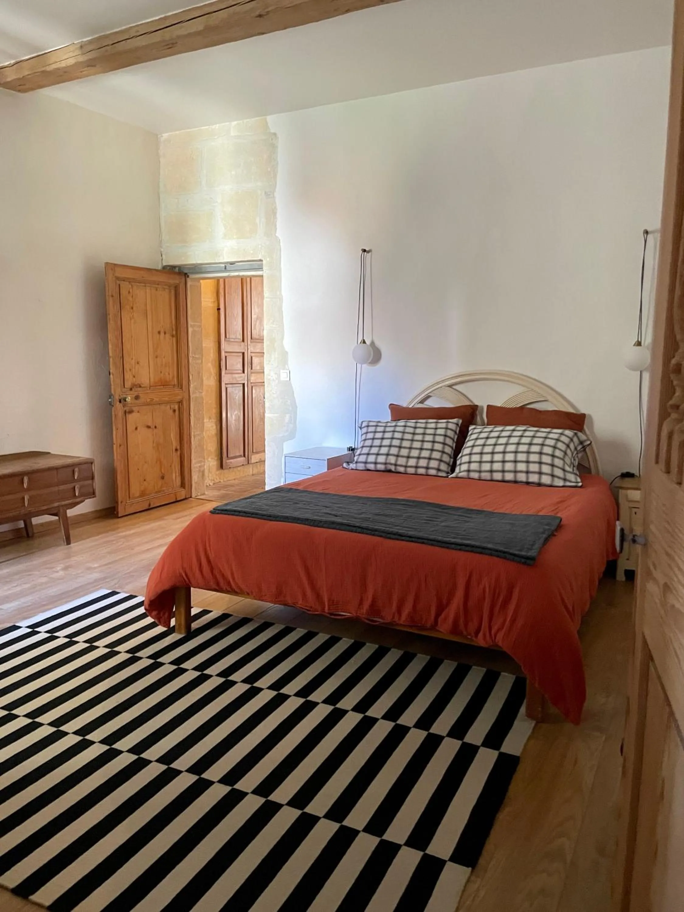 Bed in Le Patio d'Arles
