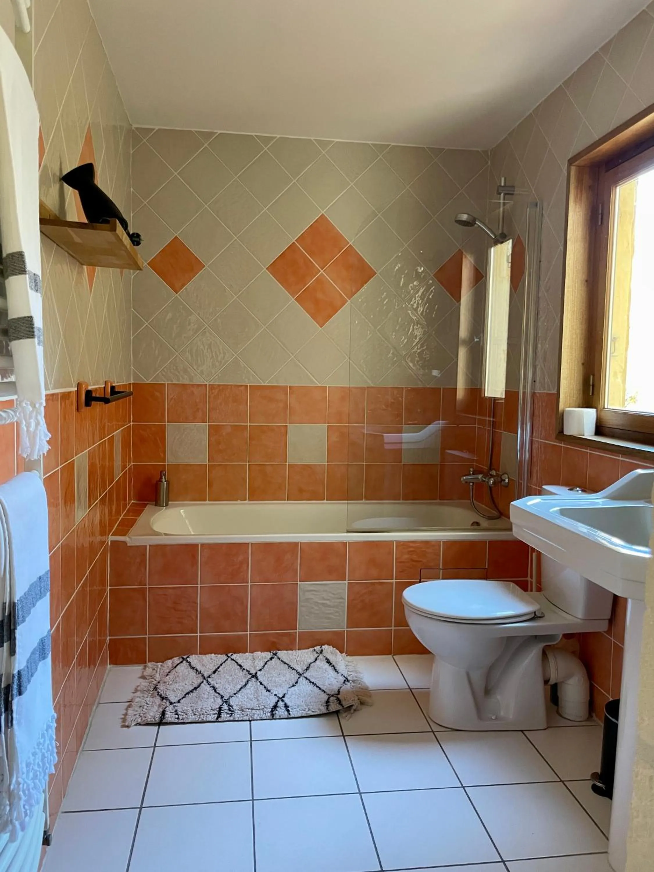 Bathroom in Le Patio d'Arles