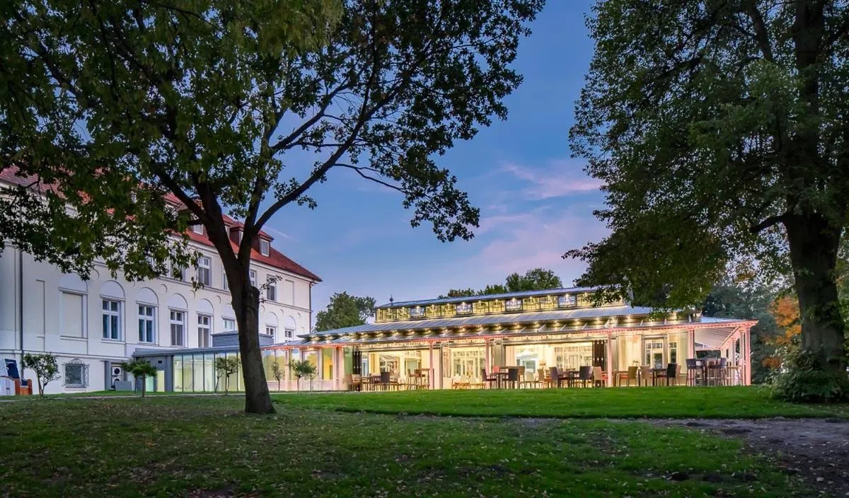 Property building in Seeschloss Schorssow