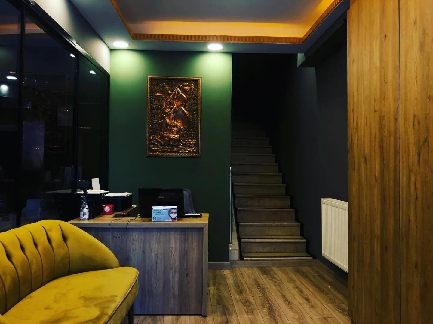 Lobby or reception in Golden Sail Hotel Old City