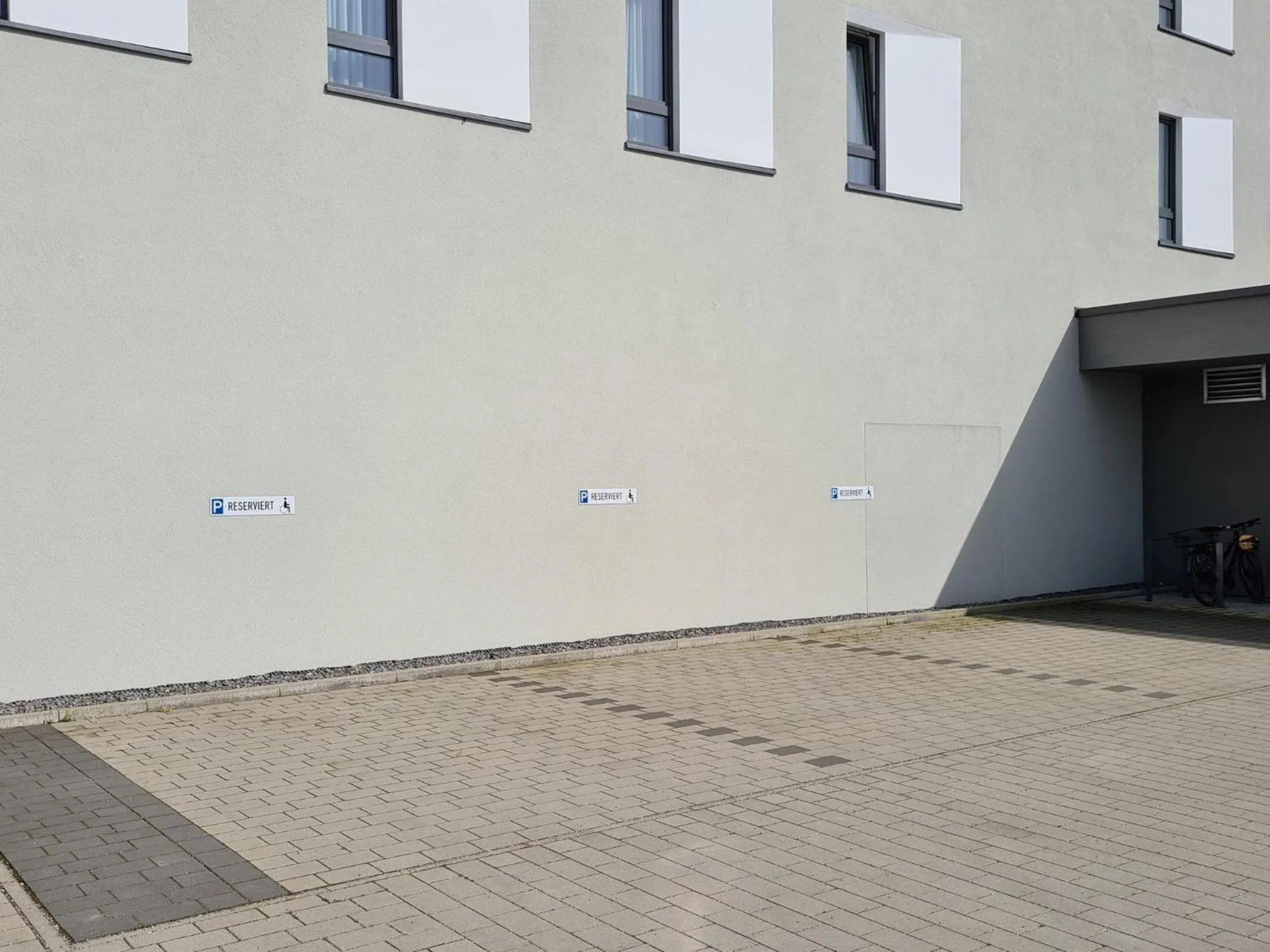 Facility for disabled guests in KELKO 1A Hotel