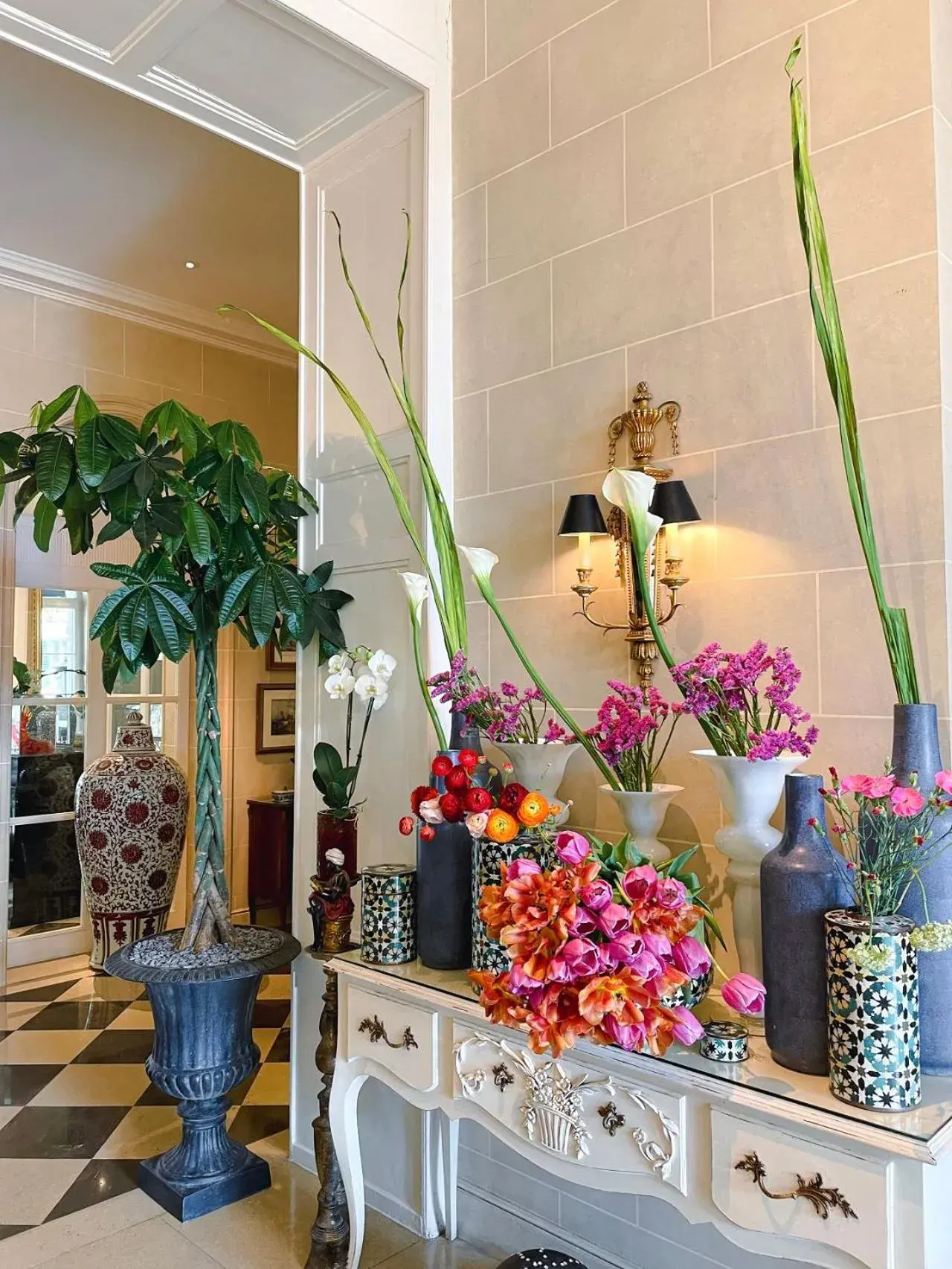 Lobby or reception in Grand Hotel du Lac - Relais & Châteaux Lobby or reception in Grand Hotel du Lac - Relais & Châteaux