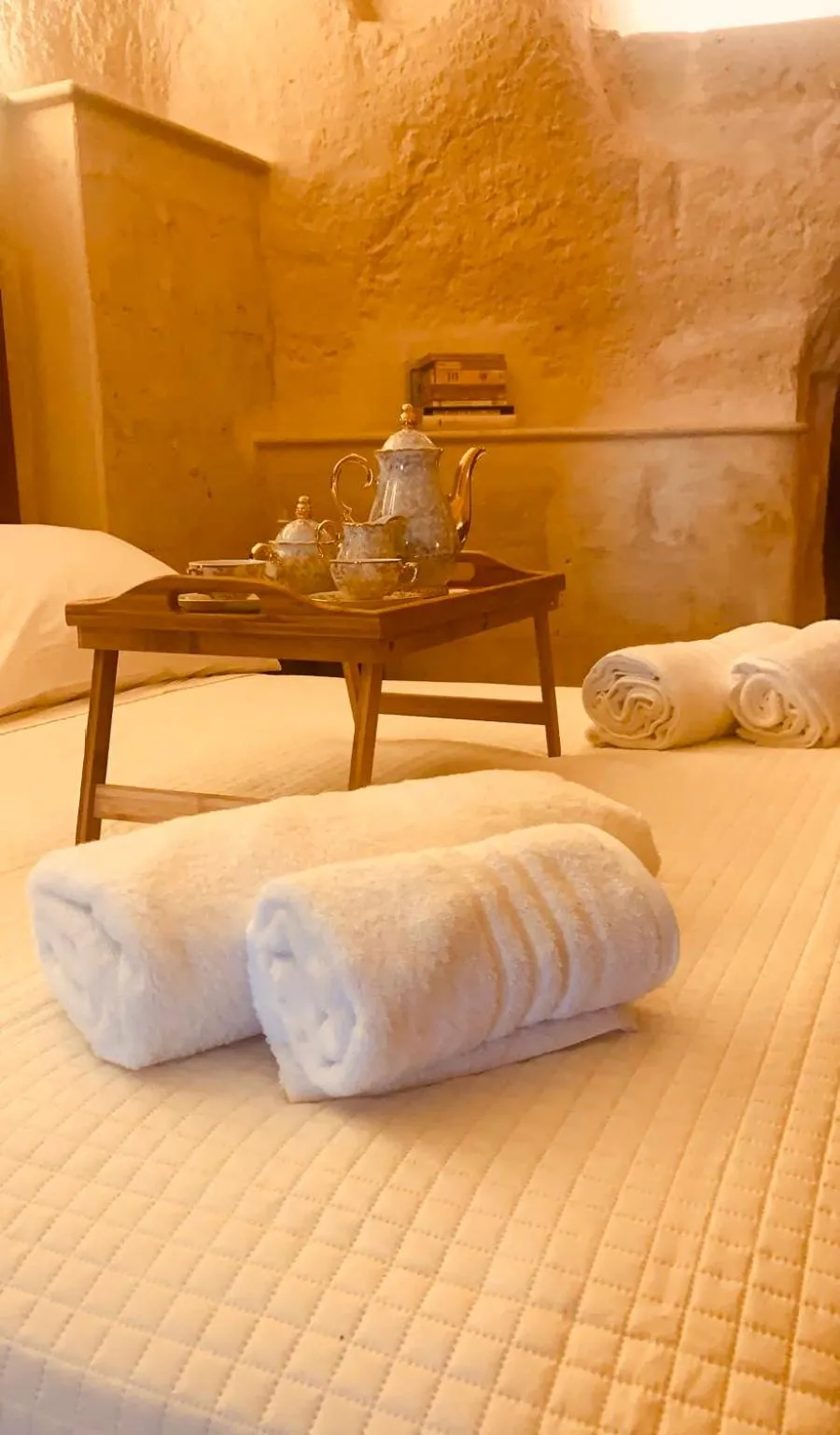 Bed in ççç Isabel Luxury Suite ççç