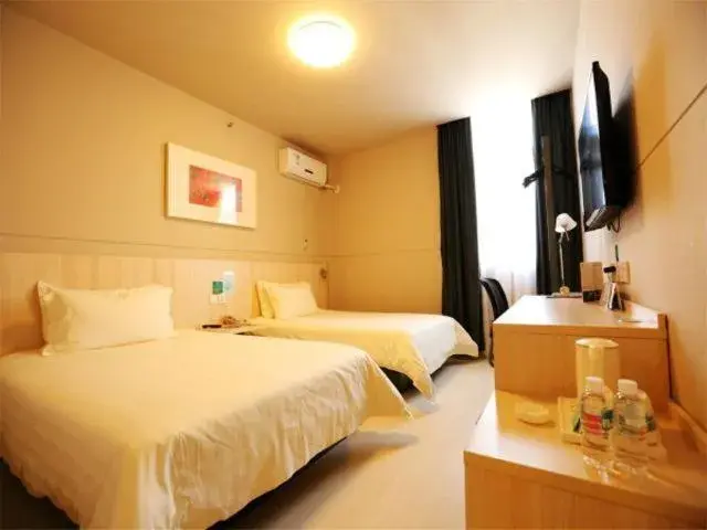 Bed in Jinjiang Inn Xianju Huancheng North Road Bed in Jinjiang Inn Xianju Huancheng North Road