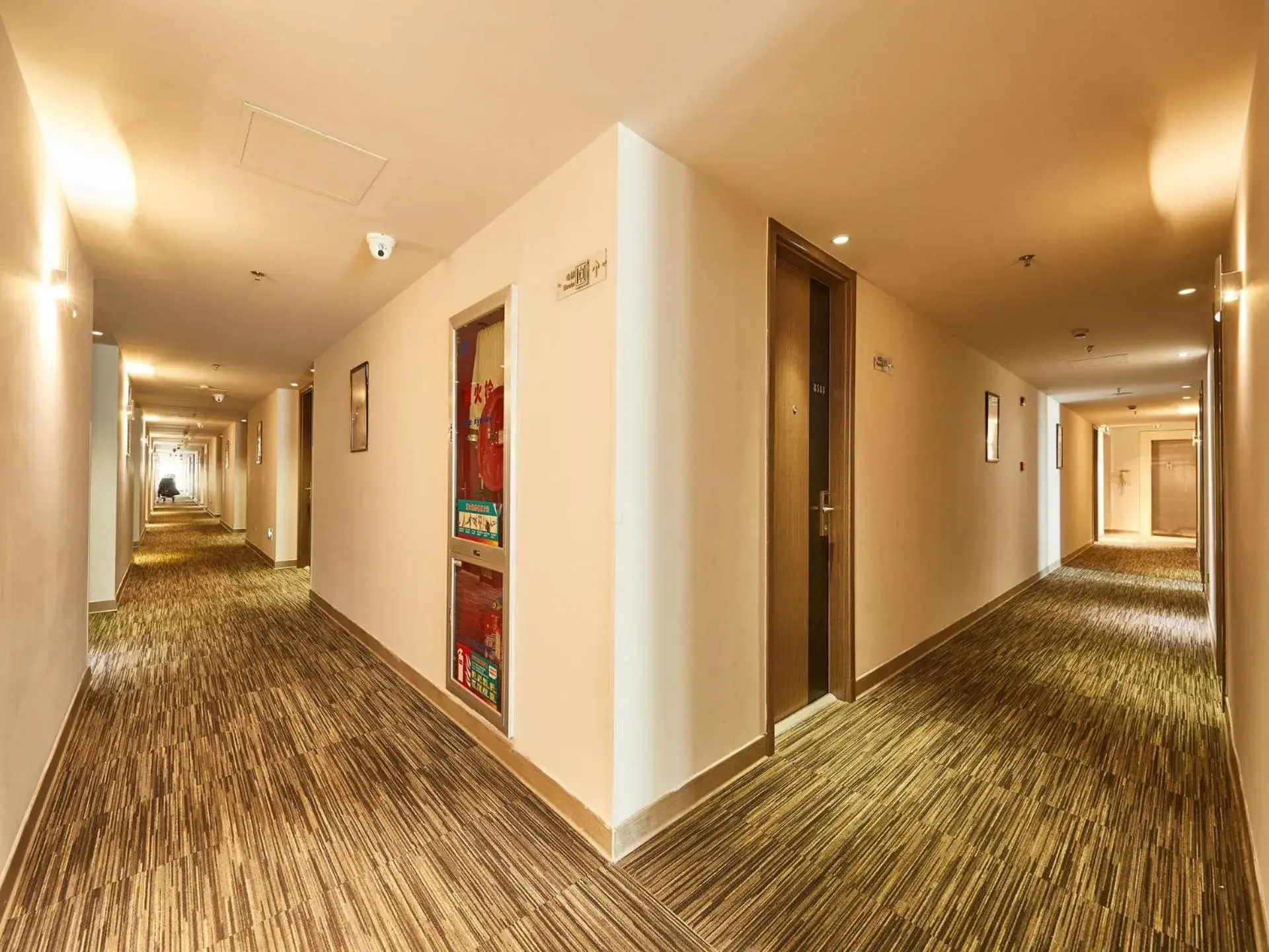 Bed in Jinjiang Inn Select Shanghai Hongqiao Hub Jiangqiao Wanda Plaza Bed in Jinjiang Inn Select Shanghai Hongqiao Hub Jiangqiao Wanda Plaza