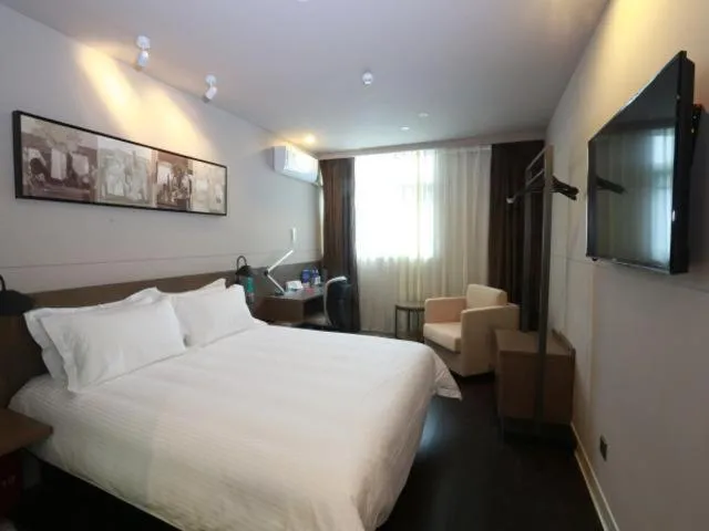 Bed in Jinjiang Inn Select Shangyu Wanda Plaza Shaoxing East Station