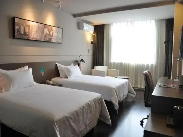 Bed in Jinjiang Inn Select Xuzhou High-speed Railway Huaihai Huanqiugang Branch Bed in Jinjiang Inn Select Xuzhou High-speed Railway Huaihai Huanqiugang Branch