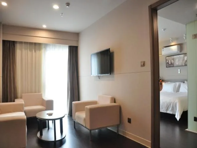 Bed in Jinjiang Inn Select Xuzhou High-speed Railway Huaihai Huanqiugang Branch