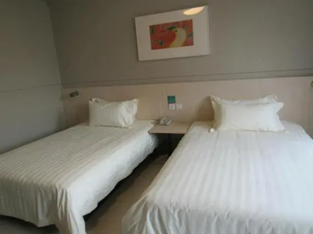 Bed in Jinjiang Inn Bazhou High Speed Railway Station Yijin South Road Branch Bed in Jinjiang Inn Bazhou High Speed Railway Station Yijin South Road Branch