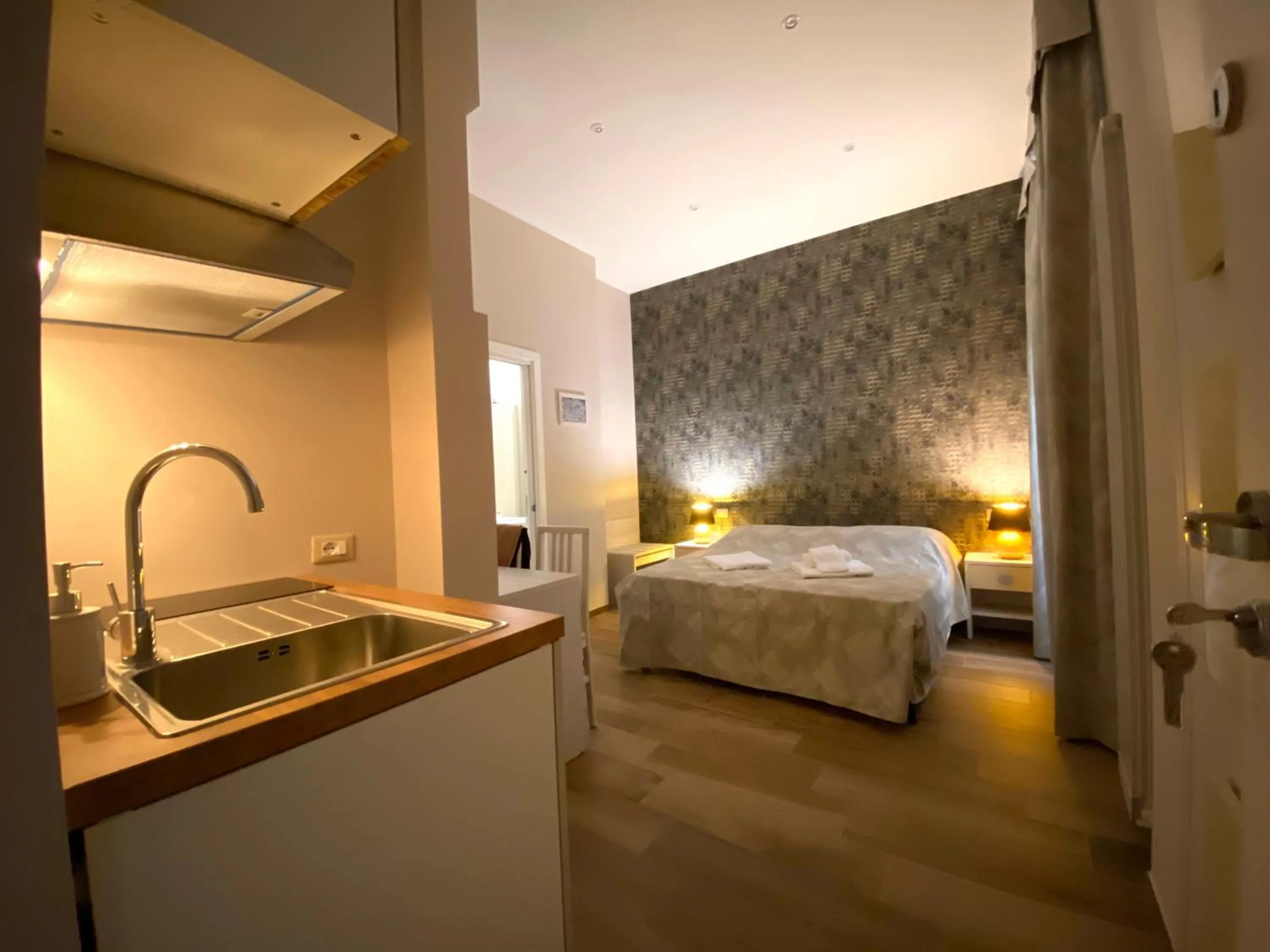 Kitchen or kitchenette, Bed in Hotelier 51